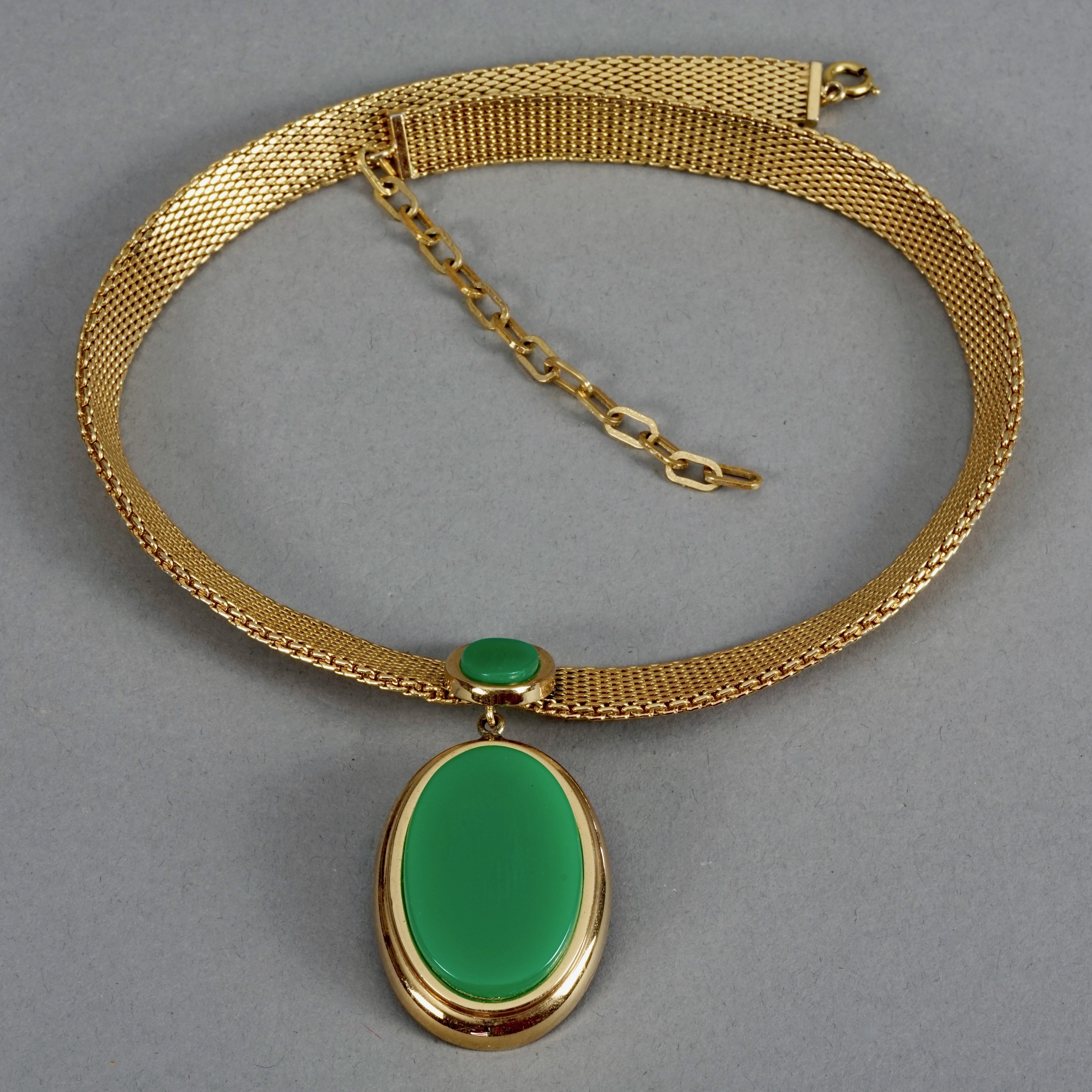 Vintage 1971 CHRISTIAN DIOR Double Oval Green Pendant Chain Necklace For Sale 1