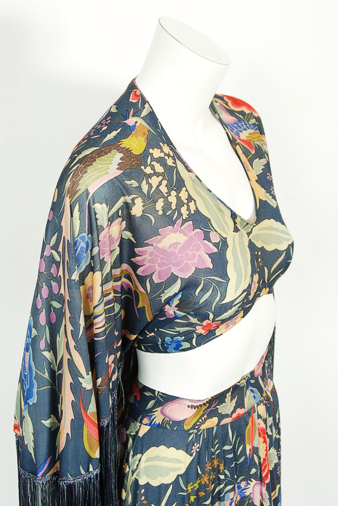 Archival 1971 Missoni Couture Floral Bird Print Silk-Jersey Fringe Crop Top Set For Sale 5