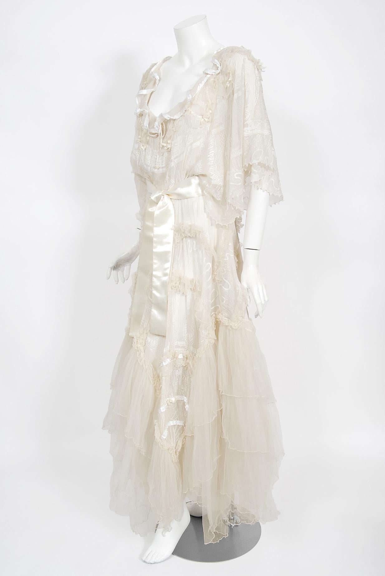 Women's Vintage 1973 Zandra Rhodes Couture Hand Painted Ivory Sheer Chiffon & Tulle Gown