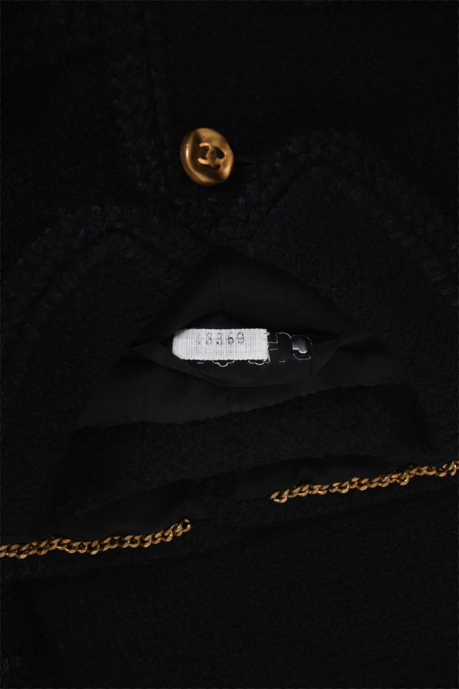 Vintage 1973 Chanel Haute Couture Black Boucle Wool Logo Buttons Jacket Suit  14