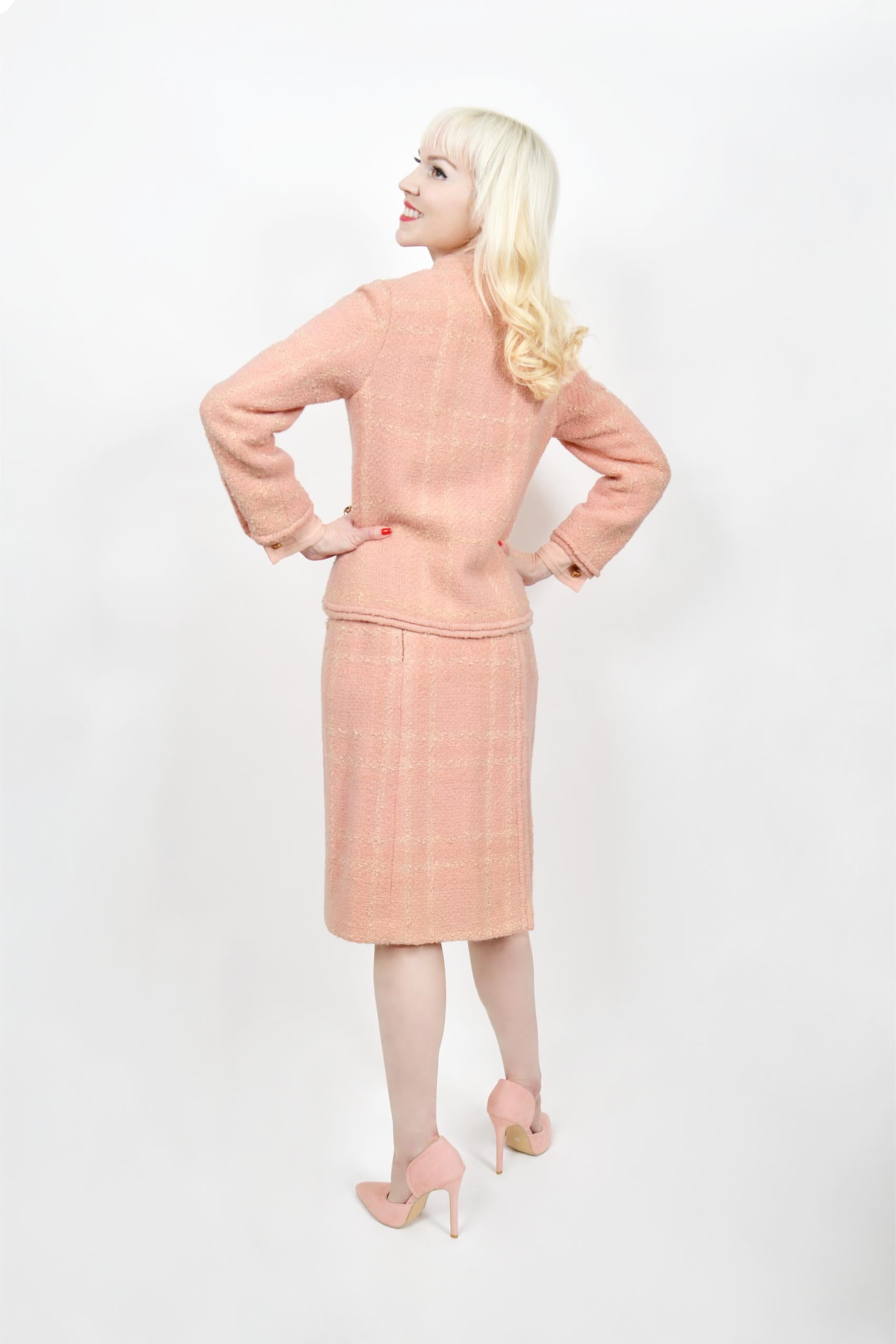 Vintage 1973 Chanel Haute Couture Documented Pink Wool Jacket Blouse Skirt Suit For Sale 14
