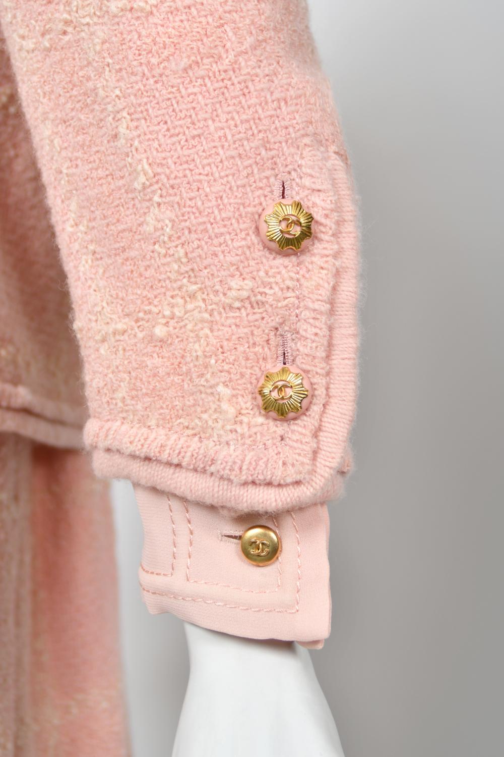Chanel Haute Couture documenté veste chemisier jupe chemisier en laine rose vintage 1973 en vente 4