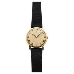 Vintage 1973 Corum 51116 18K YG Manual Champagne Linen 34mm