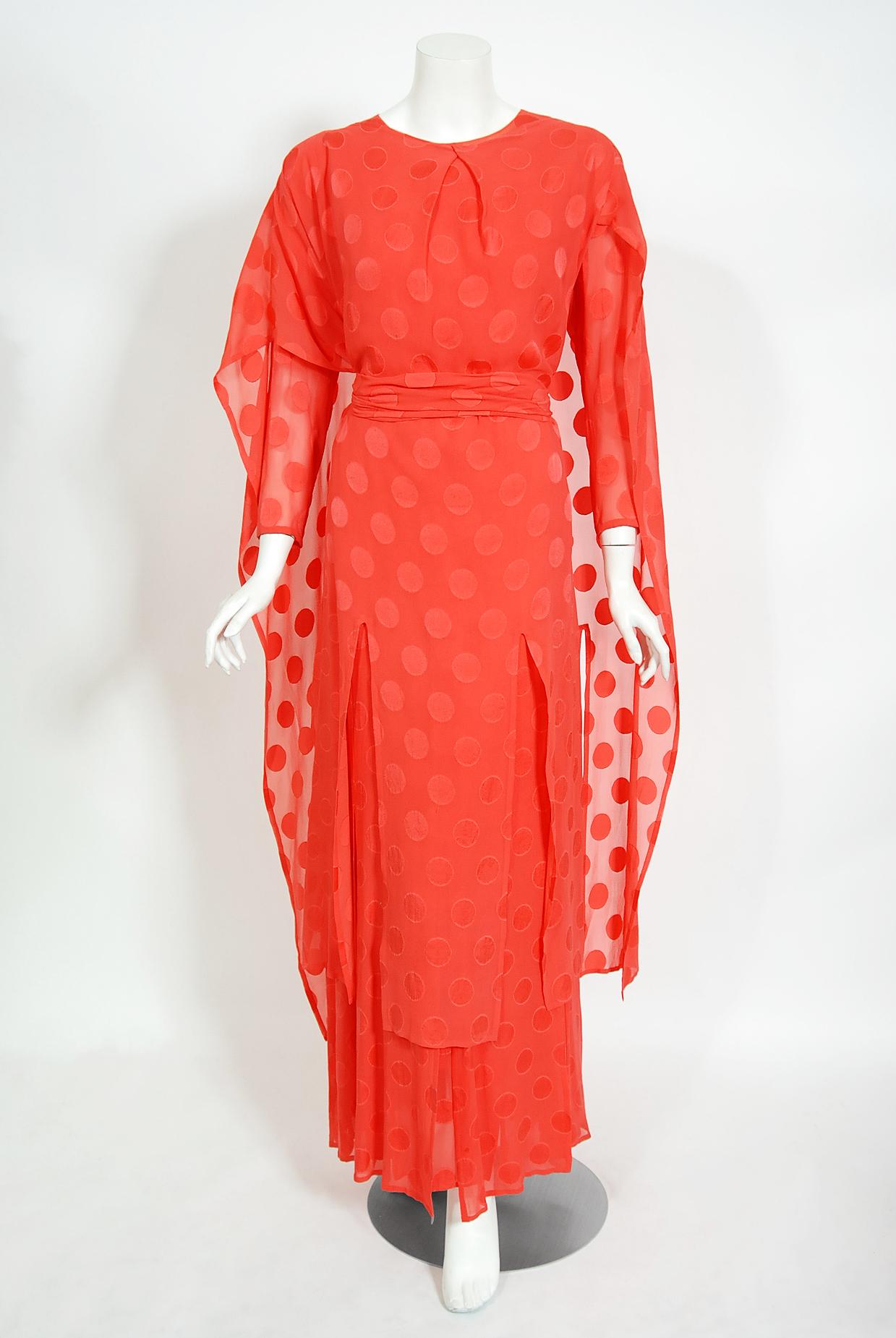Vintage 1973 Givenchy Haute Couture Orange Dotted Silk Carwash-Hem Caftan Gown For Sale 5