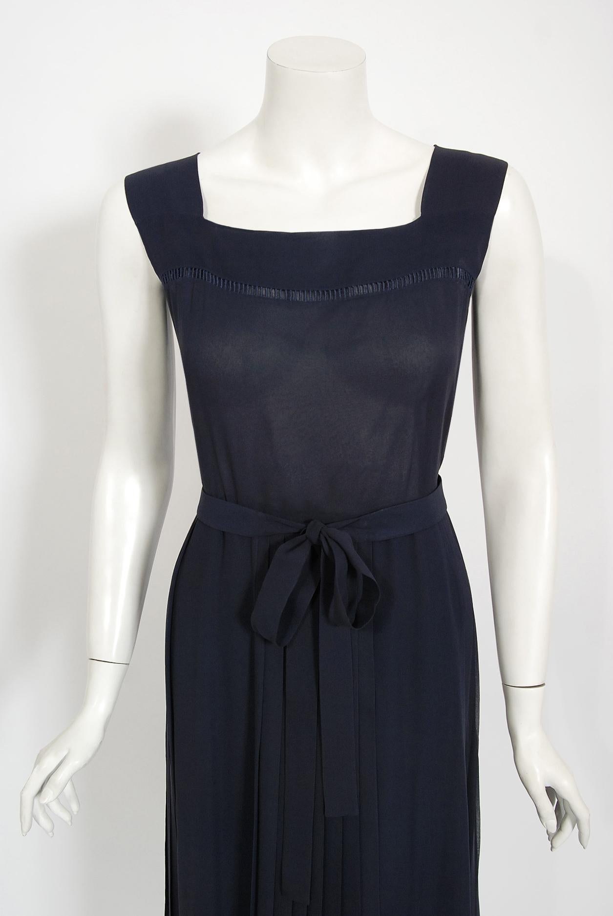 Vintage 1974 Christian Dior Haute Couture Documented Navy Pleated Silk Dress Set 2