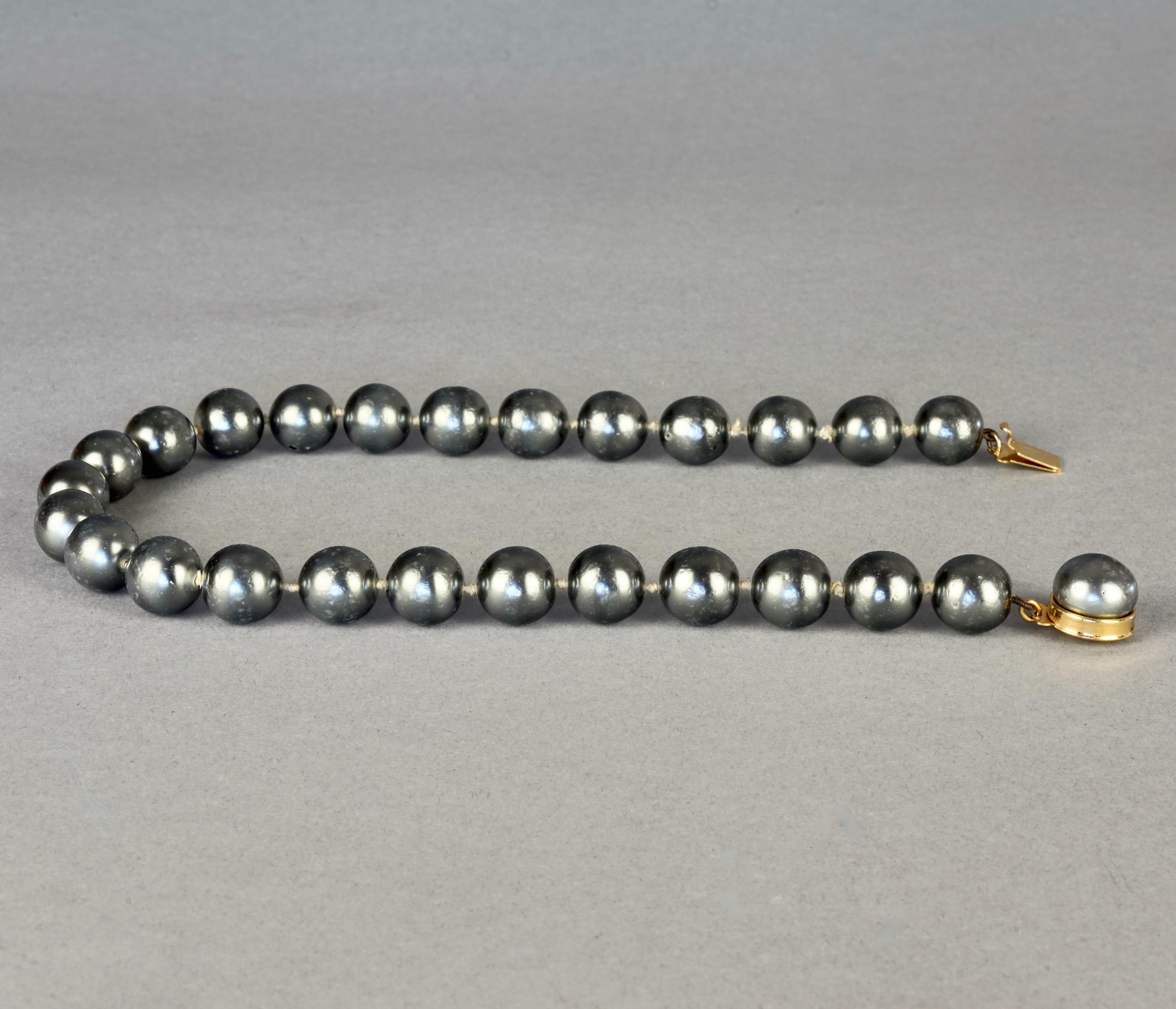 Women's Vintage 1975 CHRISTIAN DIOR Silver Grey Glass Pearl Necklace For Sale
