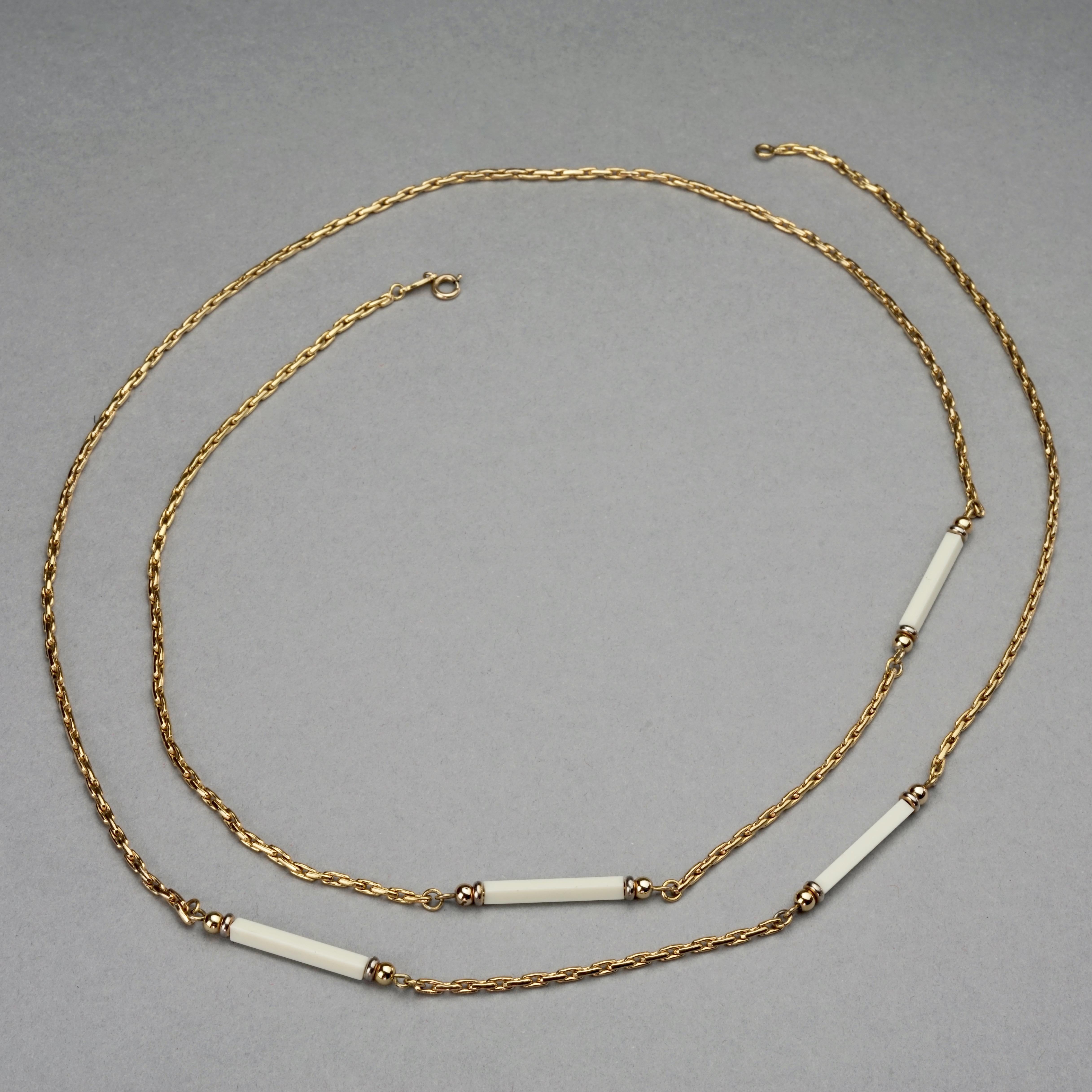 1975 necklace