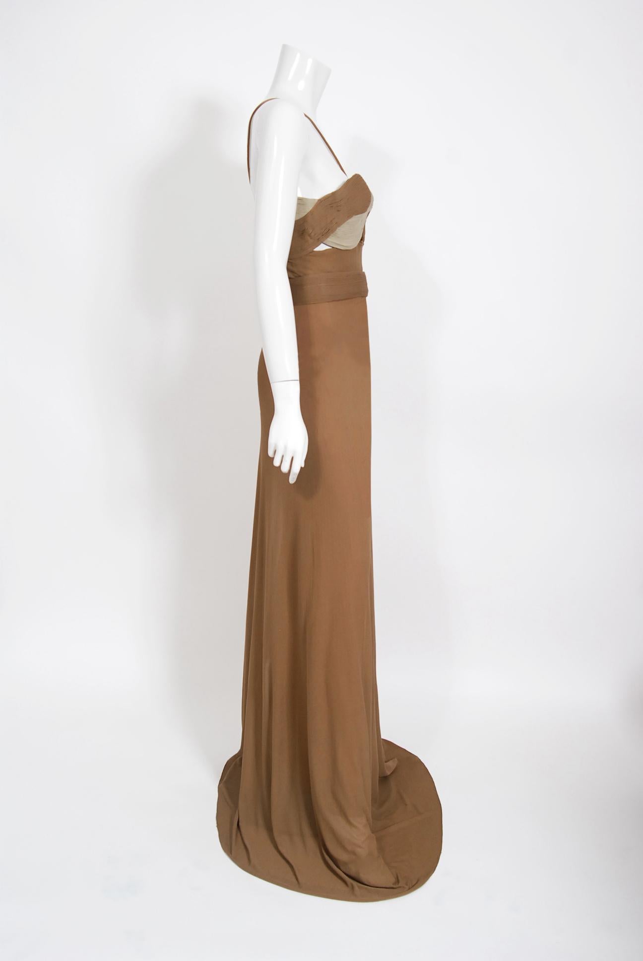 Vintage 1975 Madame Grès Haute Couture Rare documenté Robe à découpes en soie et jersey en vente 2