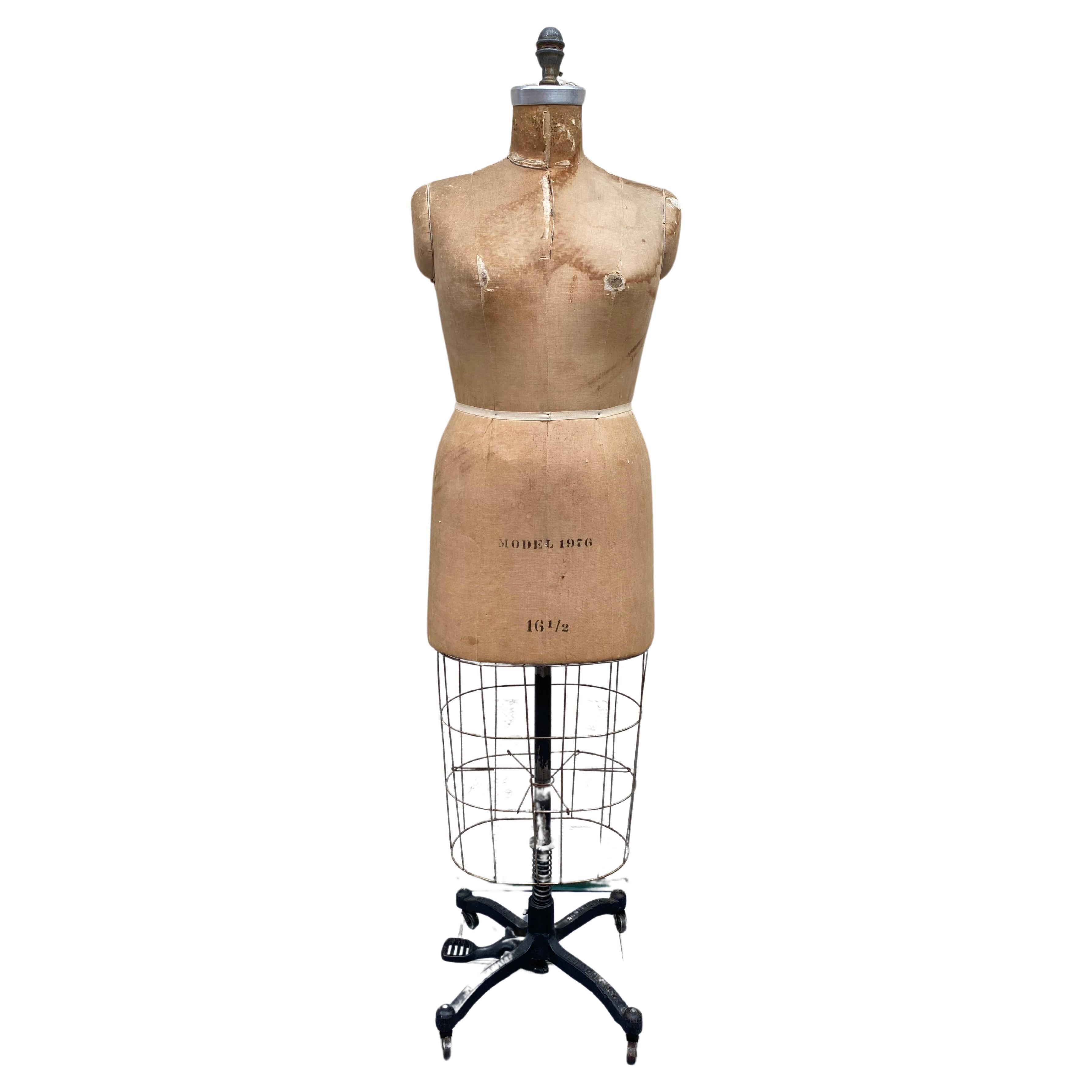 Vintage 1976 J.R. Bauman Women’s Dress Form Adjustable Mannequin 
