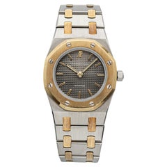 Audemars Piguet Royal Oak II pour femme, millésime 1977, référence 8638SA TT, cadran gris, mouvement automatique, 29 mm