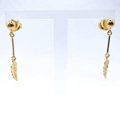 Vintage 1978 Dangling Leaf Drop Stud Earrings in 14K Yellow Gold