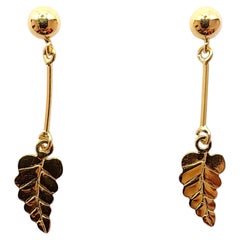 Vintage 1978 Dangling Leaf Drop Stud Earrings in 14K Yellow Gold