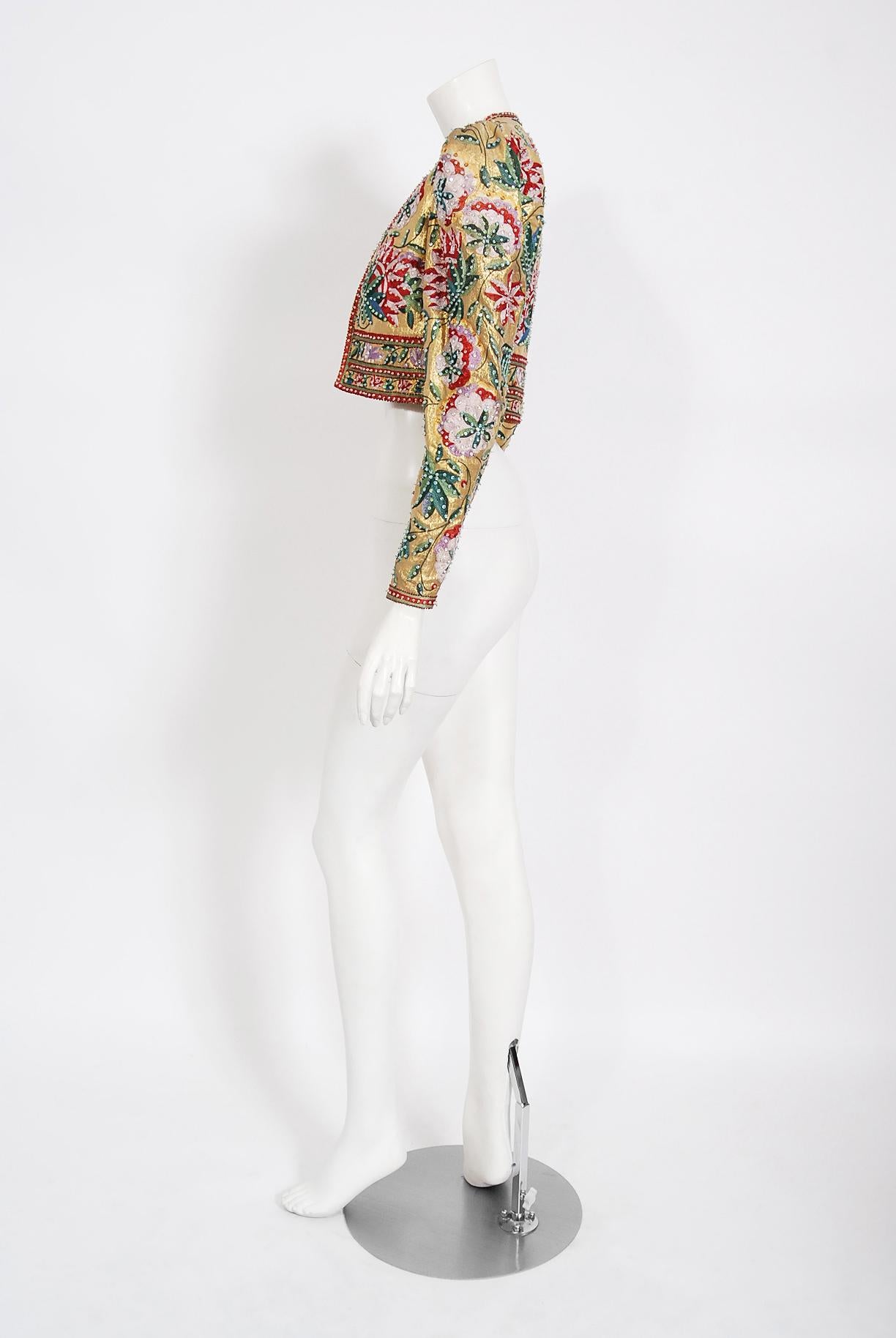 Veste courte vintage en lamé doré et perles brodées Lanvin Haute Couture, 1979 Pour femmes en vente