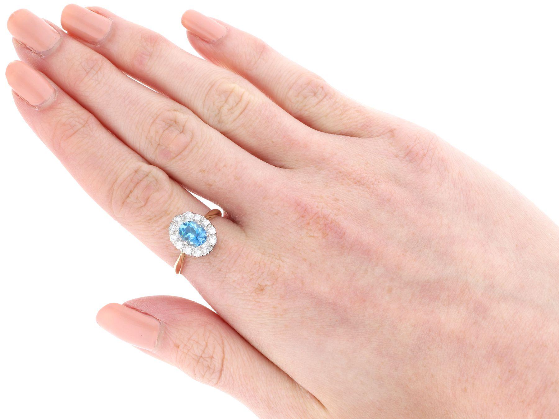 Gelbgold-Clusterring mit 1,25 Karat Aquamarin und Diamant, Vintage, 1980 1