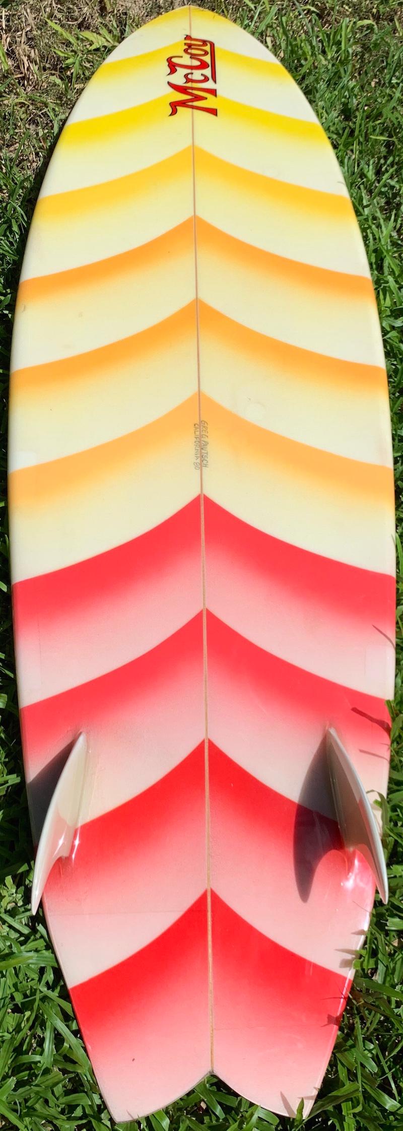 Vintage 1980 McCoy Twin Fin Surfboard by Greg Pautsch Bon état - En vente à Haleiwa, HI