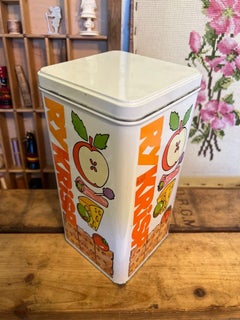 Vintage 1980 RYKRiSP metal cracker tin canister