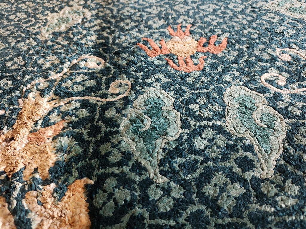Hand-Knotted Vintage 1980 Silk Chinese Dragon Carpet ( 3' x 5' - 91 x 152 )  For Sale
