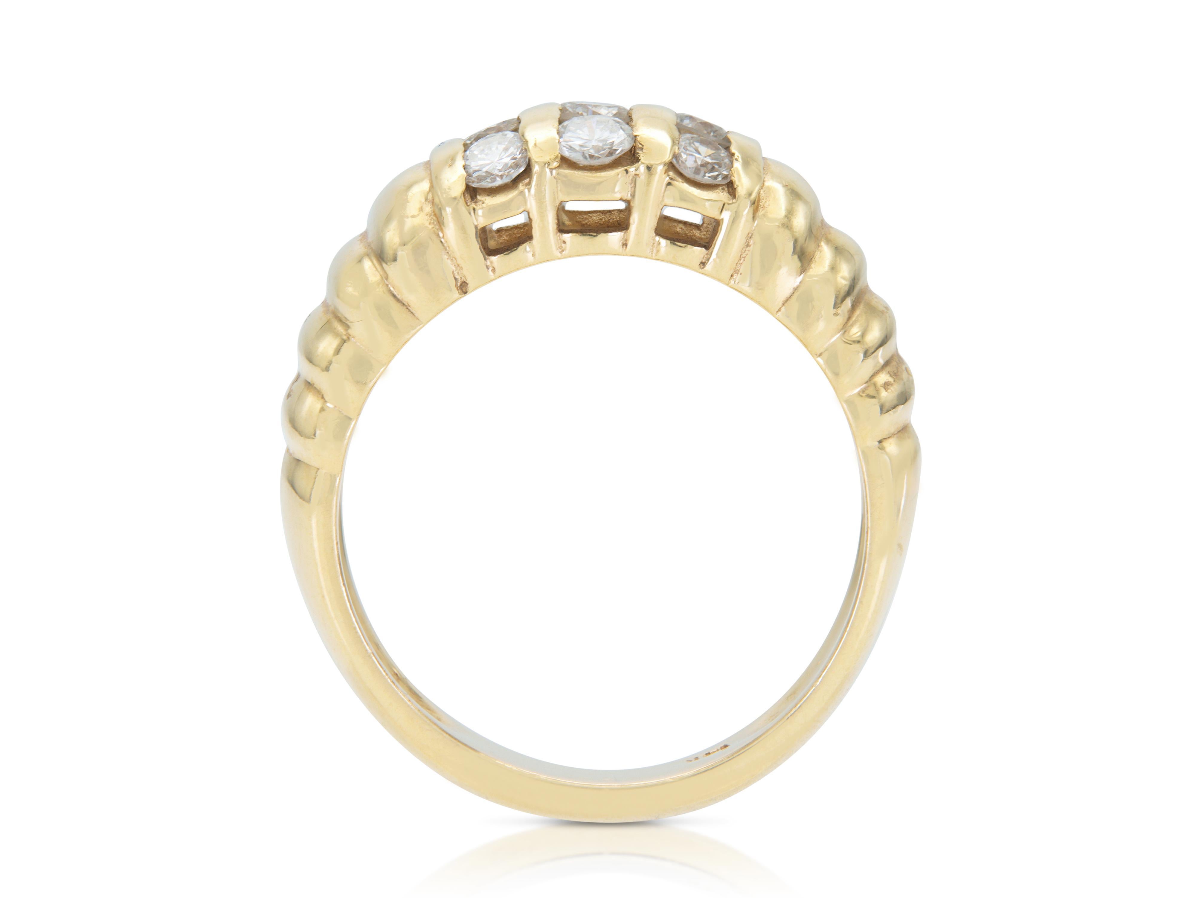 Anillo vintage de los años 80 con diamantes engastados en barra de 0,57 quilates en Bueno estado para la venta en New York, NY