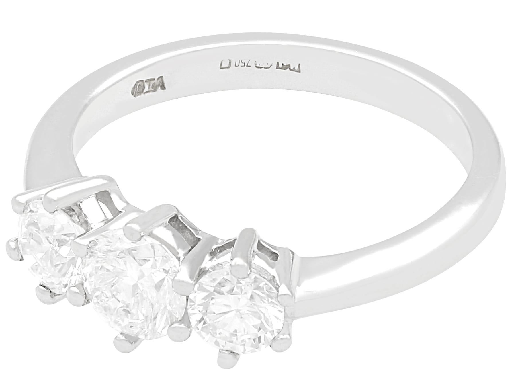 Round Cut 1980s 1.04 Carat Diamond White Gold Three-Stone Engagement Ring For Sale