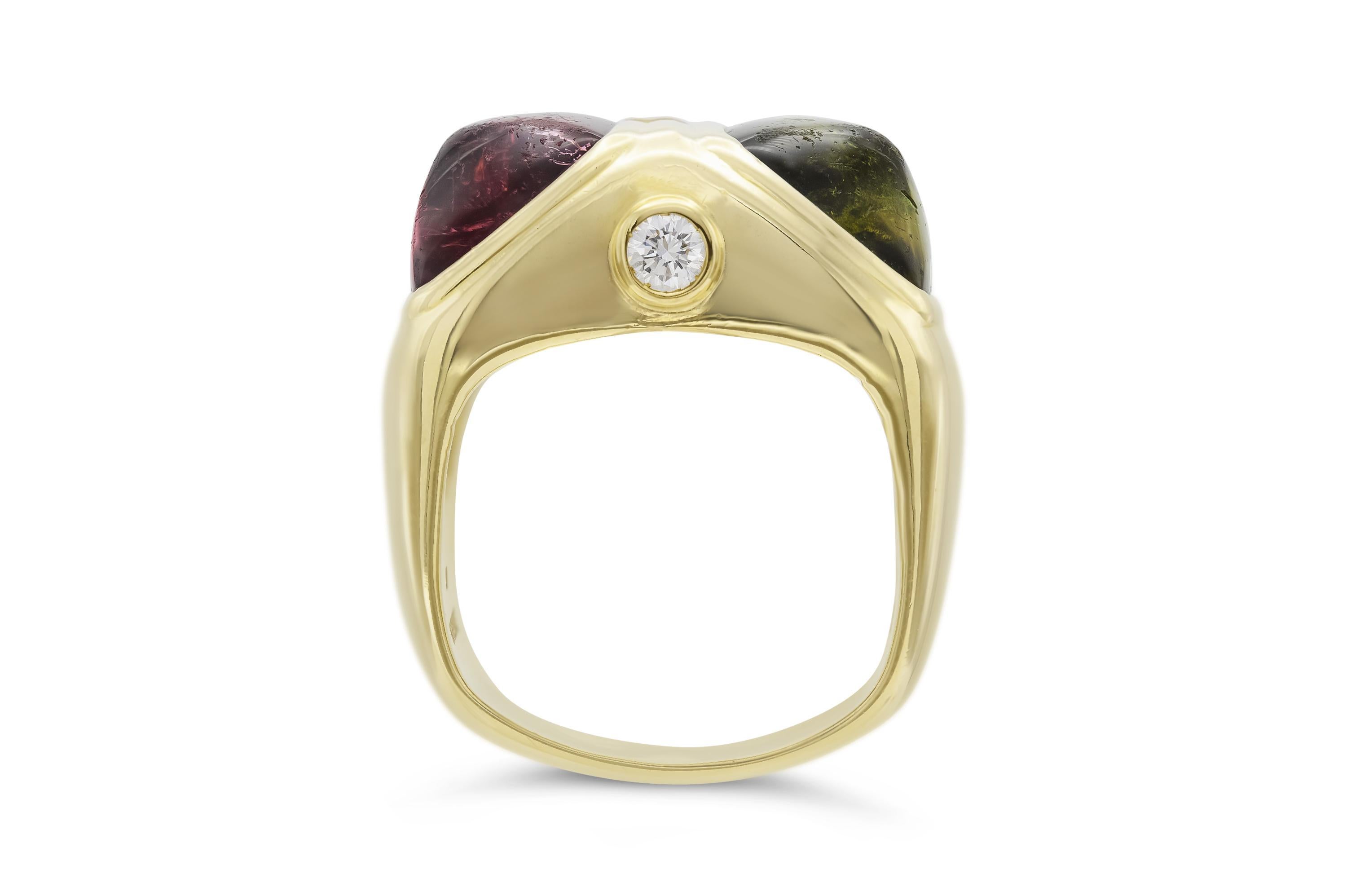 Vintage 1980er Jahre 12,00 Karat Roter und grüner Zuckerhut-Turmalinen-Ring mit Zuckerhut-Schliff im Zustand „Gut“ im Angebot in New York, NY