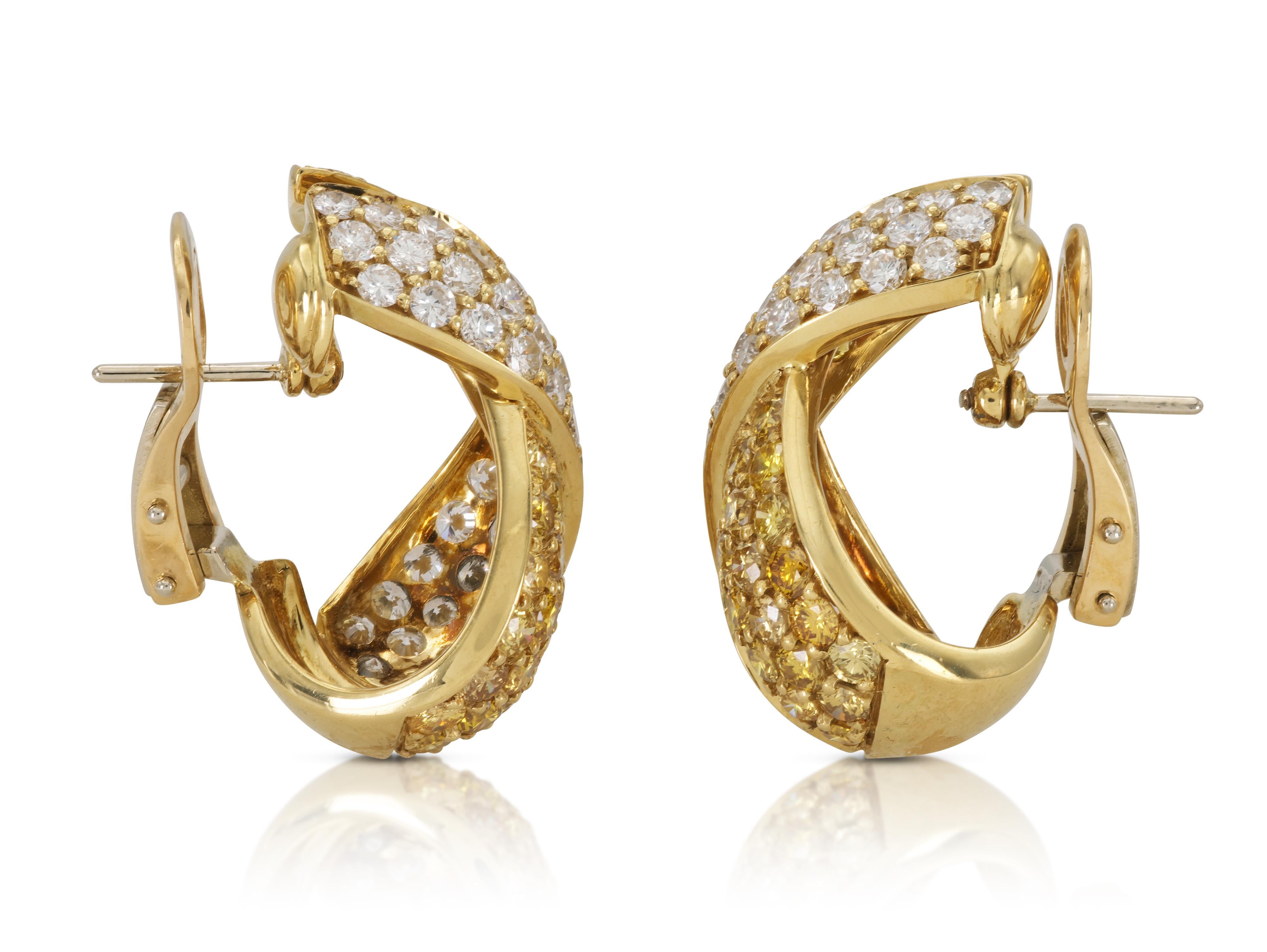 Pendientes vintage de diamantes en X blancos y amarillos de 12,00 quilates de los años 80 Corte redondo en venta