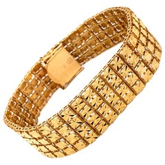 Vintage 1980s 14 Karat Yellow Gold Wide Link Bracelet