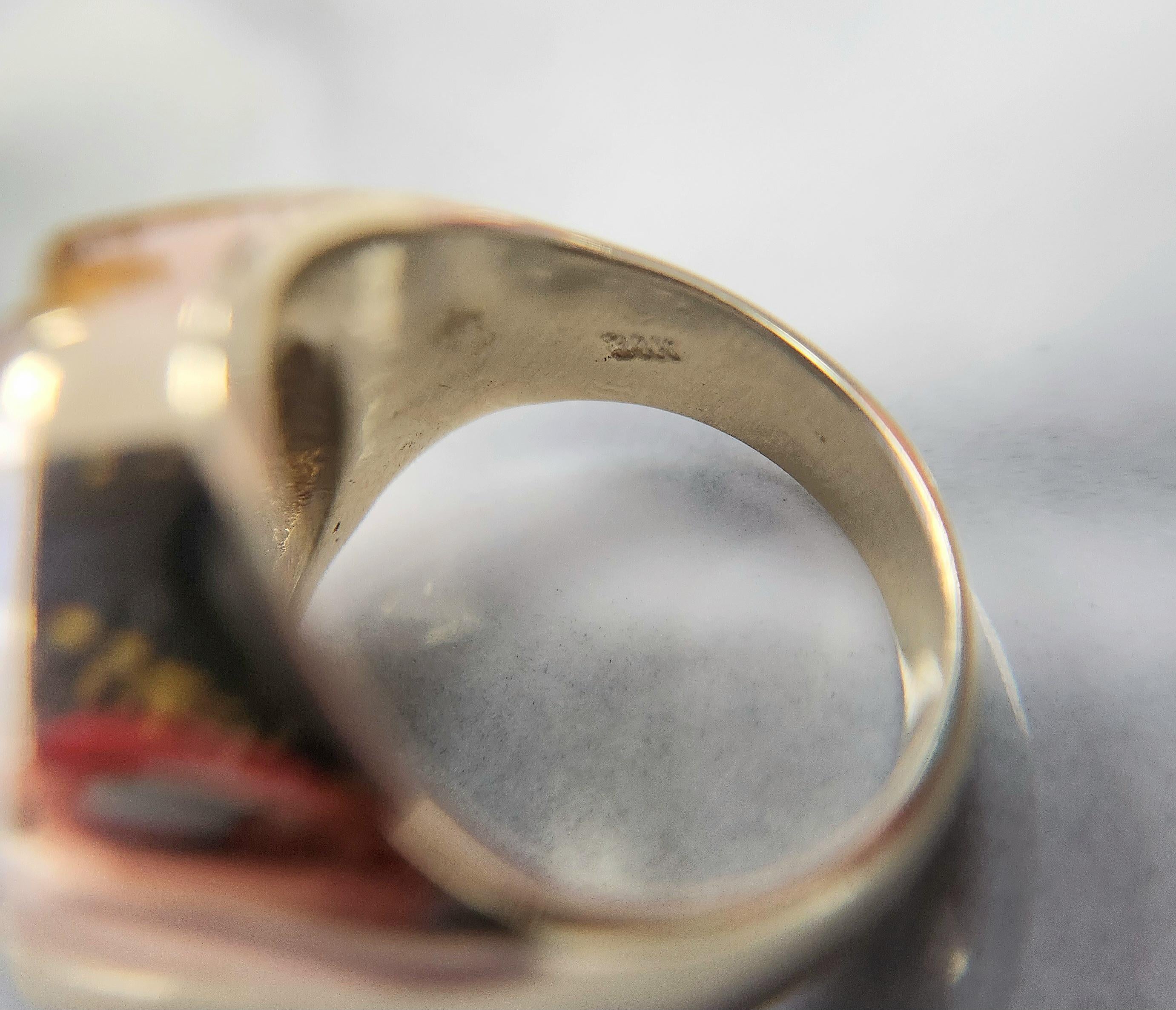 Anello con sigillo a cupola ovale in oro 14 carati, vintage anni '80  Diamante da 1 carato  Taglia 5.25 In condizioni buone in vendita a Los Angeles, CA