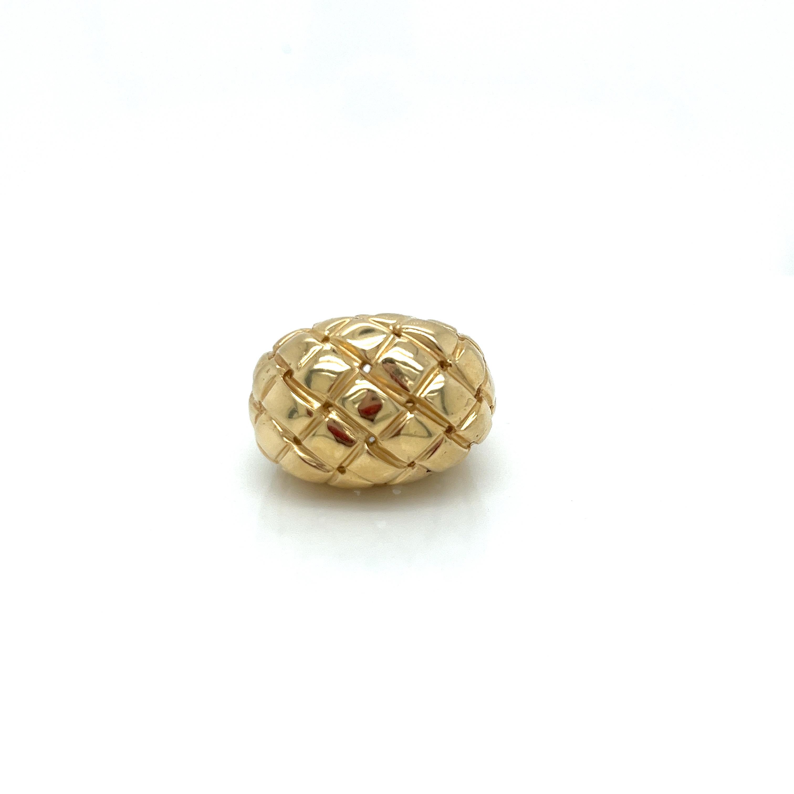 Women's Vintage 1980's 14k Yellow Gold Dome Basket Weave Statement Ring For Sale