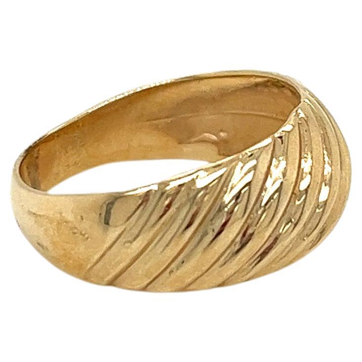 Vintage 1980's 14k Yellow Gold Shrimp Design Statement Ring. The ring on top measures 8.8mm and tapers to 6mm on the side. The height of the ring off the finger is 3mm. The width of the band on the bottom is 3.9mm wide. The finger size is 6.5 and it