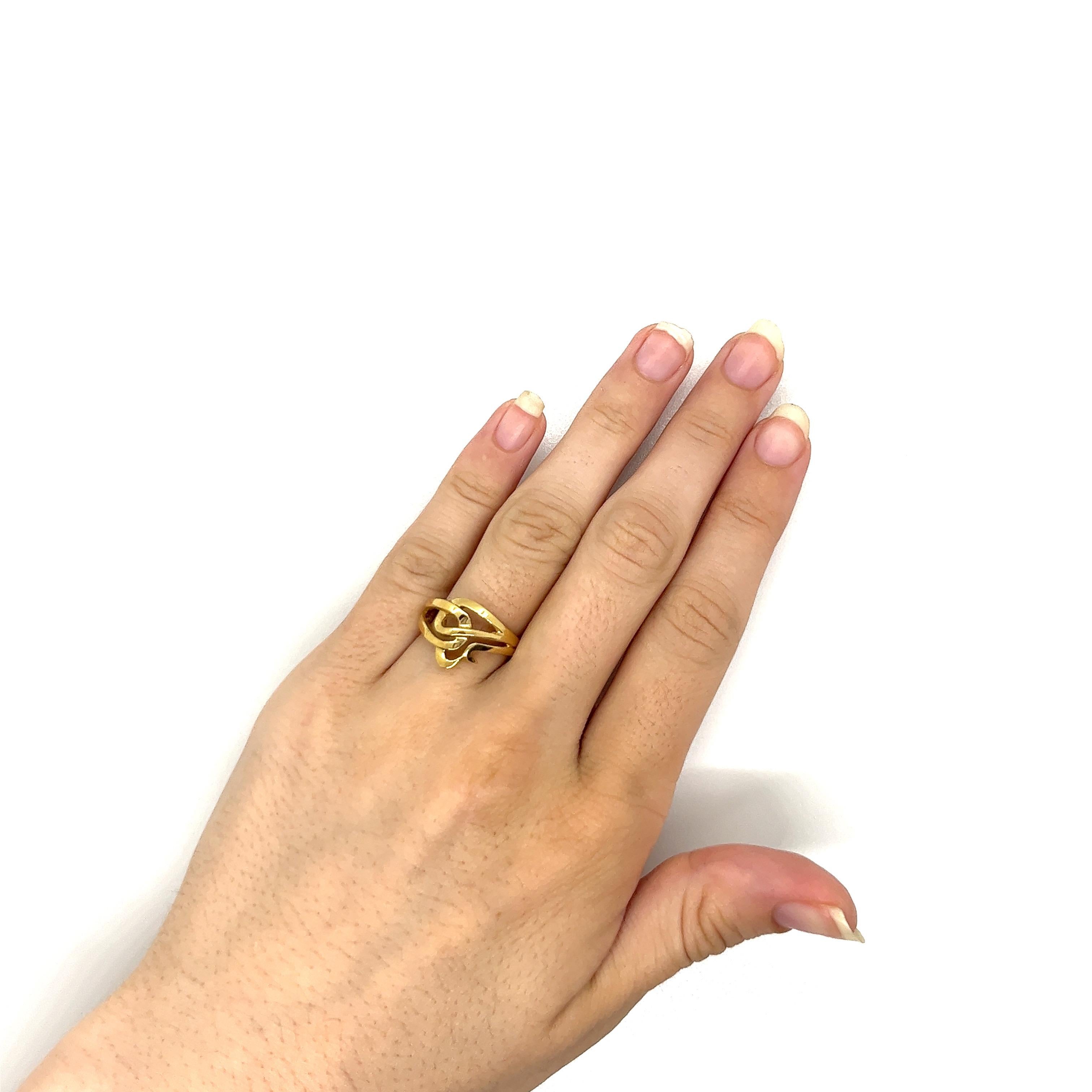 Vintage 1980's 14k Yellow Gold Statement Ring For Sale 2