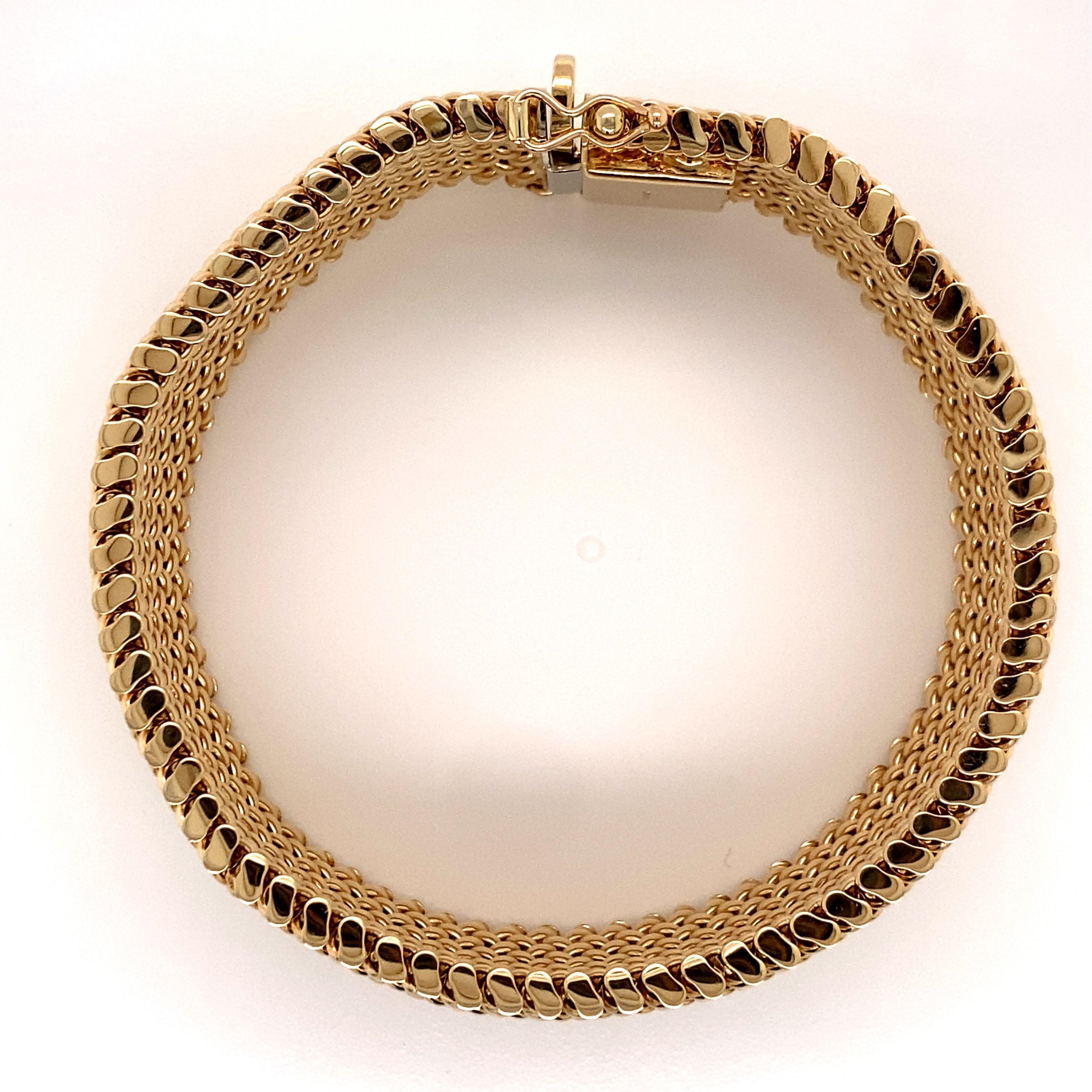 gold mesh bracelet