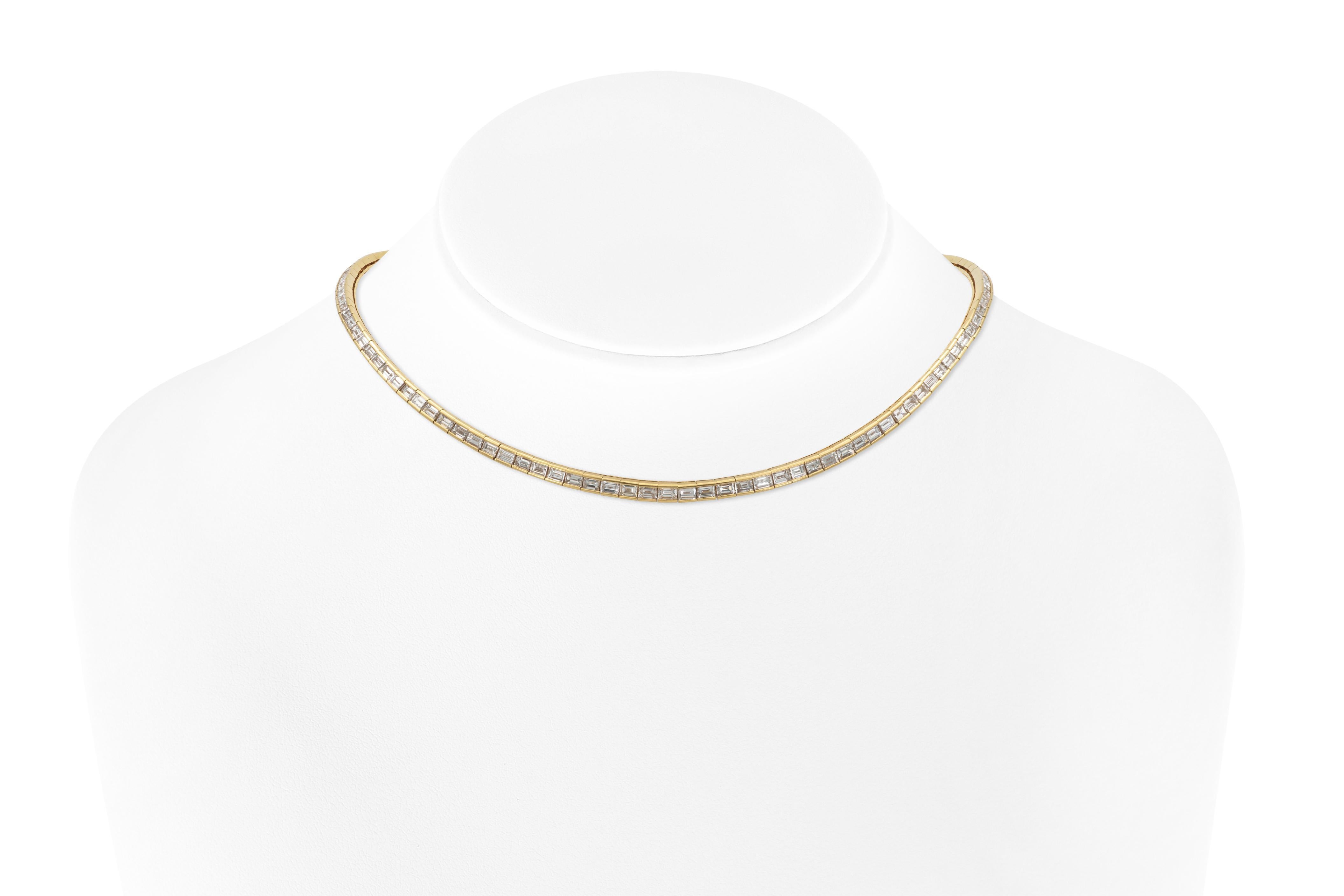 Vintage 1980s 15.00 Carat Baguette Cut Diamond Tennis Necklace In Good Condition In New York, NY