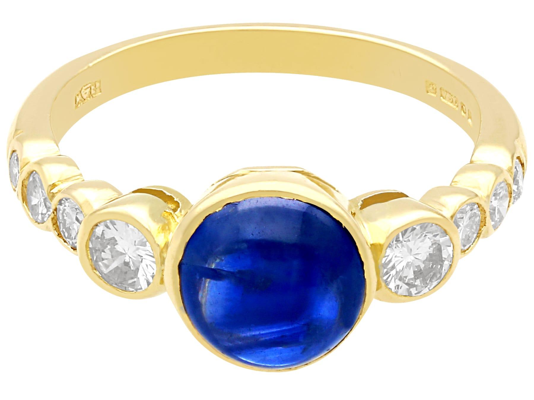 Vintage 1980s 1.74ct Cabochon Cut Sapphire and Diamond Yellow Gold Cocktail Ring In Excellent Condition For Sale In Jesmond, Newcastle Upon Tyne