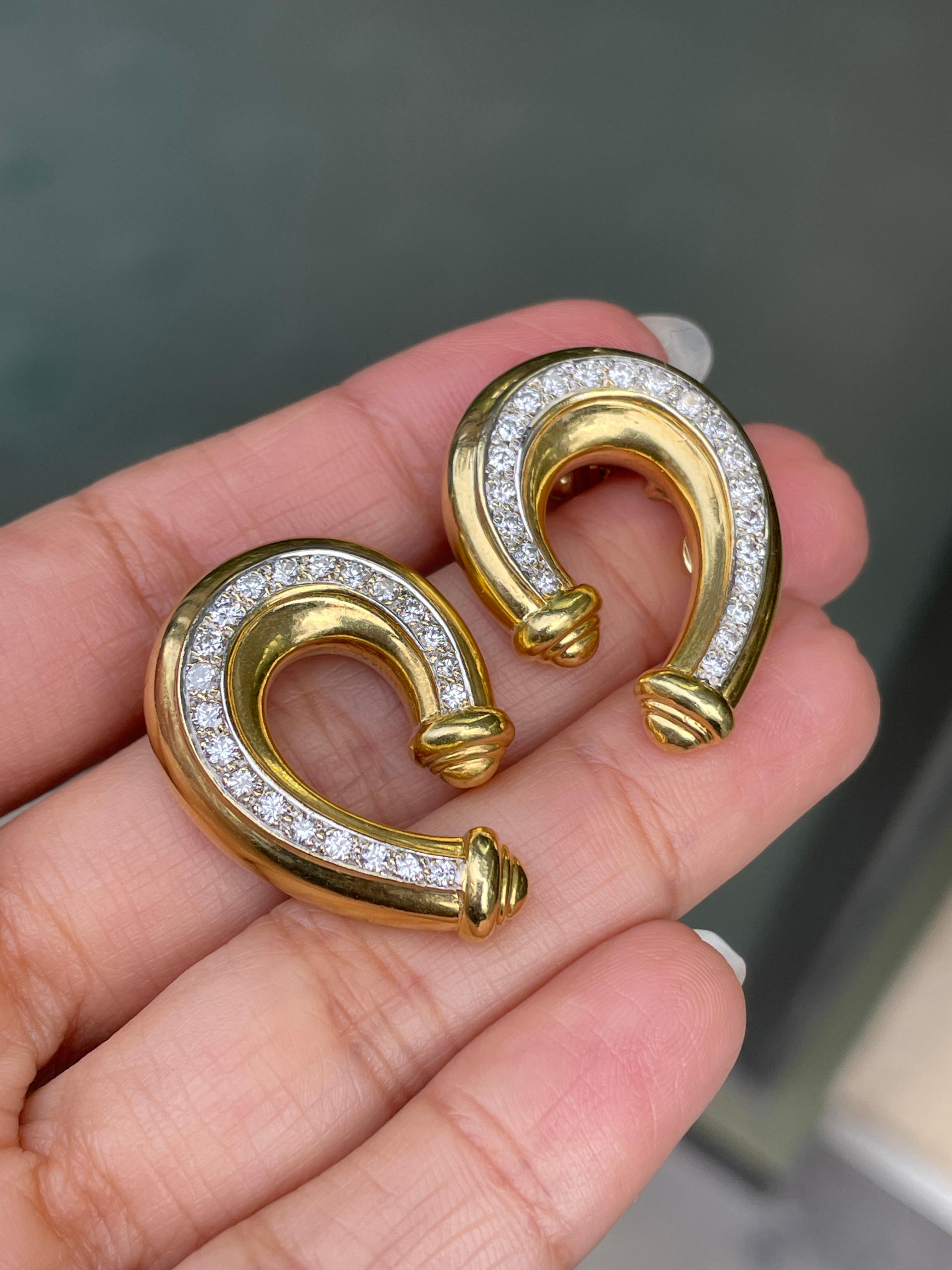 Retro Vintage 1980's 18 Carat Yellow Gold and Diamond Curl Clip-on Earrings For Sale