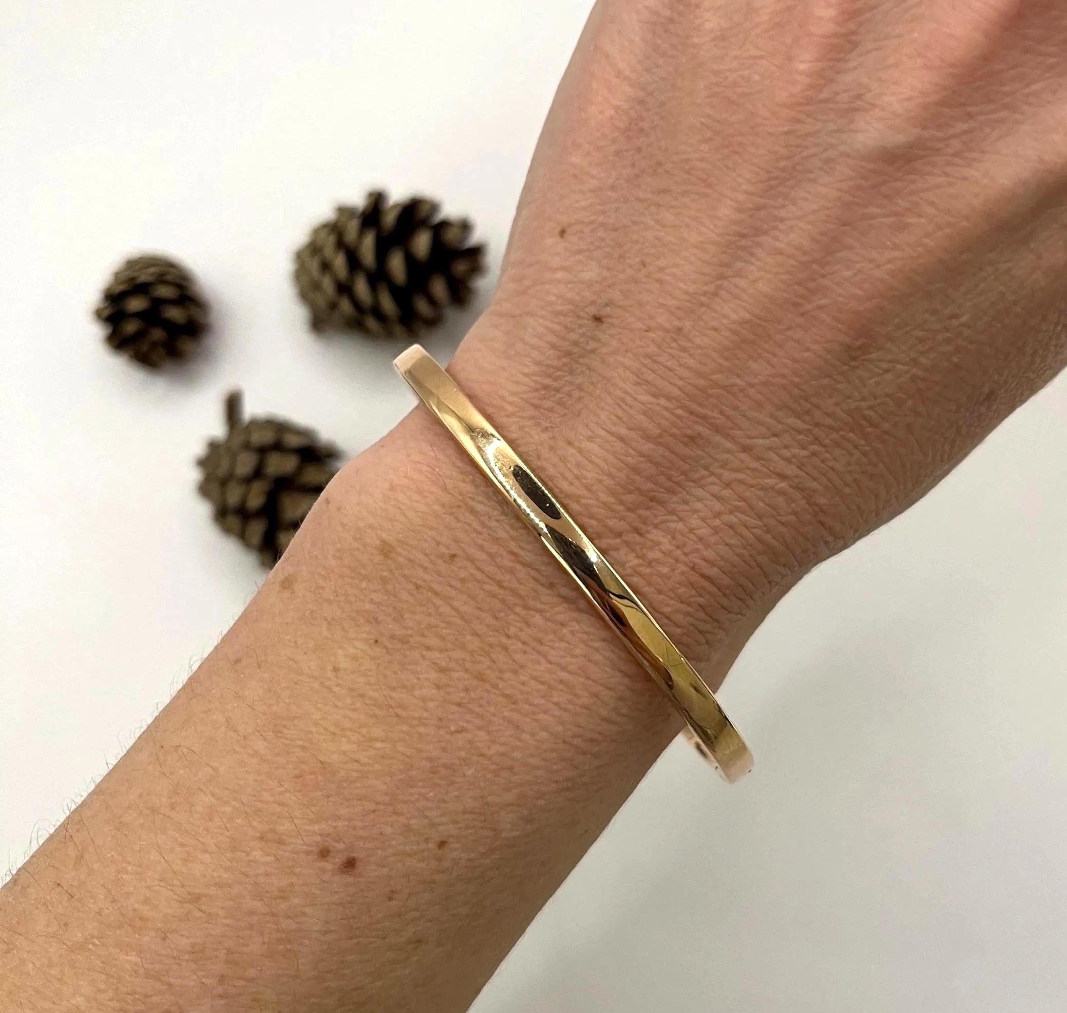 Vintage 1980s 18ct Rose Gold, Plain hinged bangle en venta 3