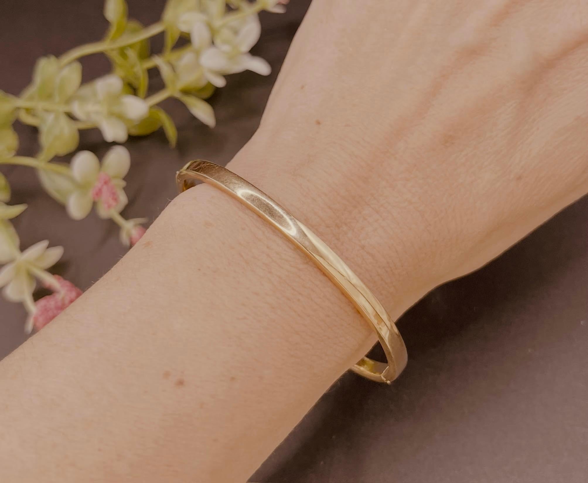 Vintage 1980s 18ct Gelbgold, Schlichter Armreif mit Scharnier im Angebot 7