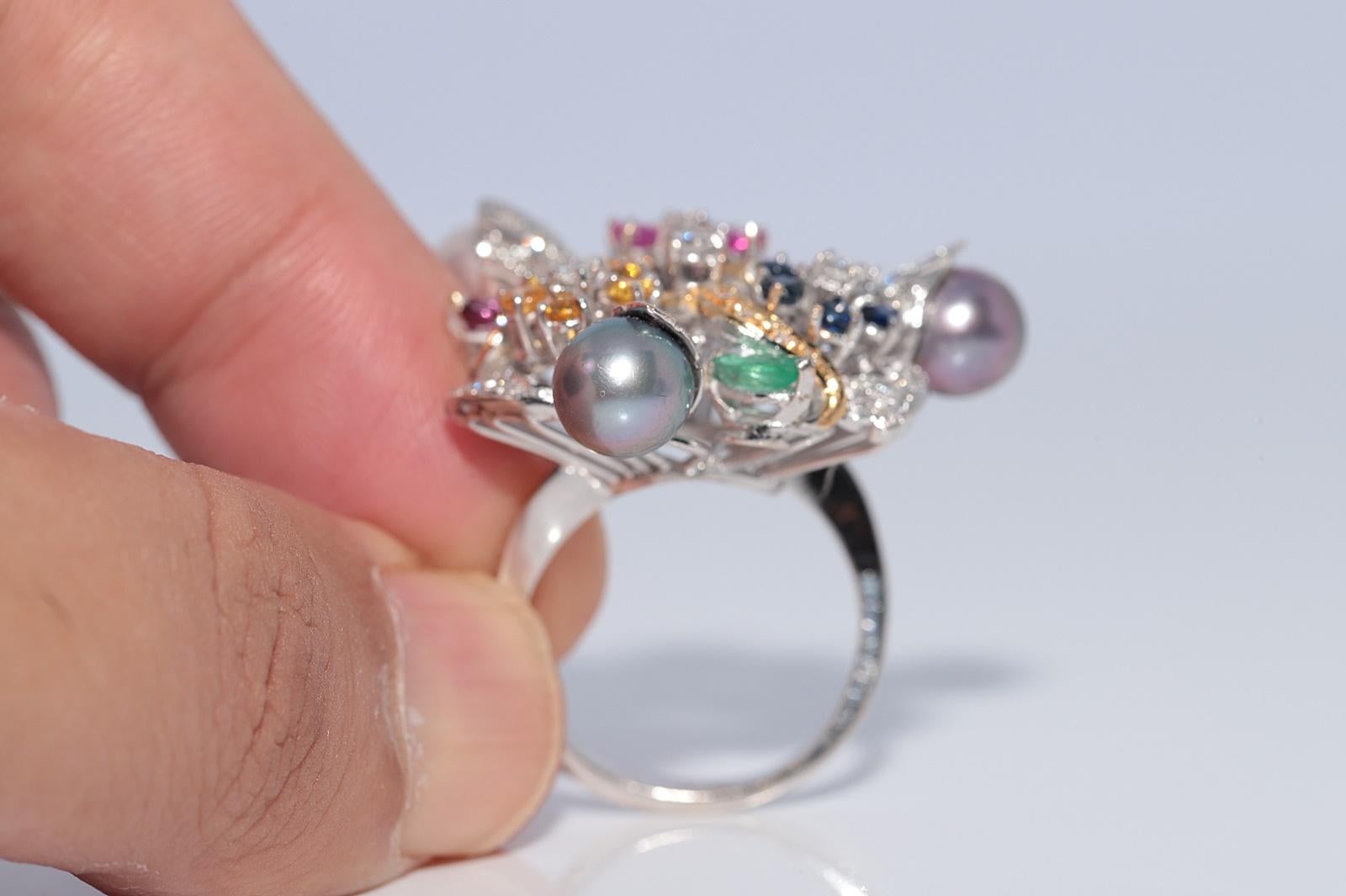 Vintage 1980s 18k Gold  Diamant Smaragd Rubin Saphir und Perle Starker Ring im Zustand „Gut“ im Angebot in Fatih/İstanbul, 34
