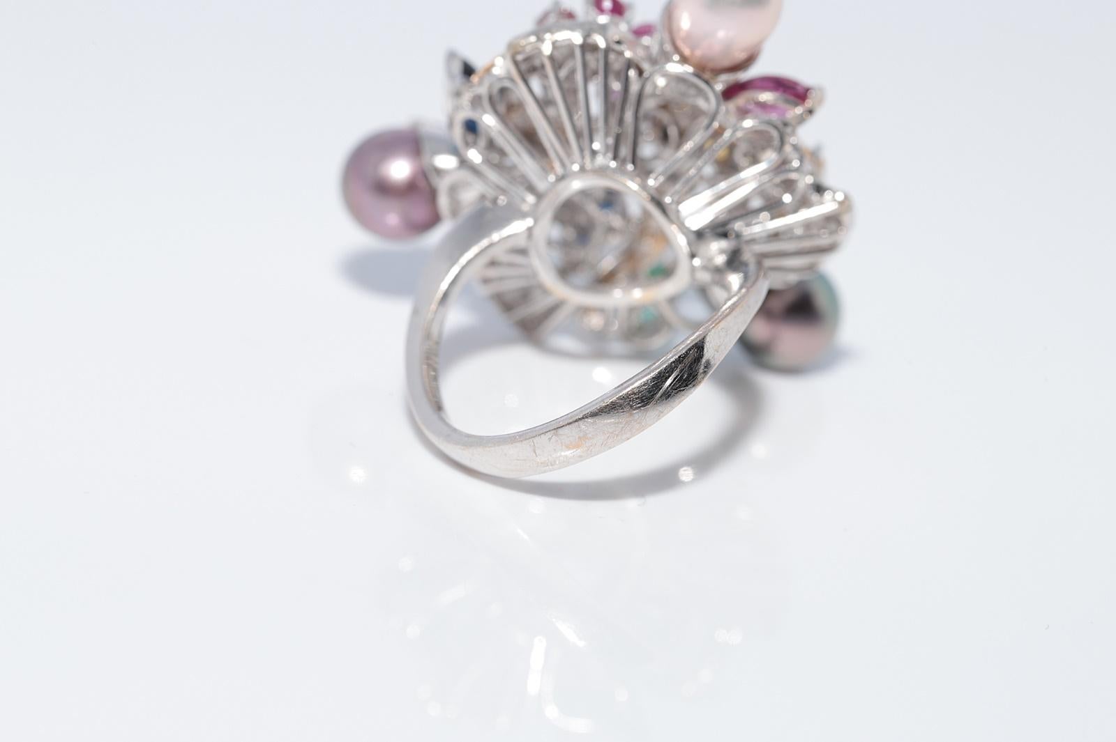 Vintage 1980s 18k Gold  Diamant Smaragd Rubin Saphir und Perle Starker Ring im Angebot 1