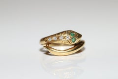 Vintage 1980s 18k Gold Natural Diamond And Emerald Decorated Snake Ring