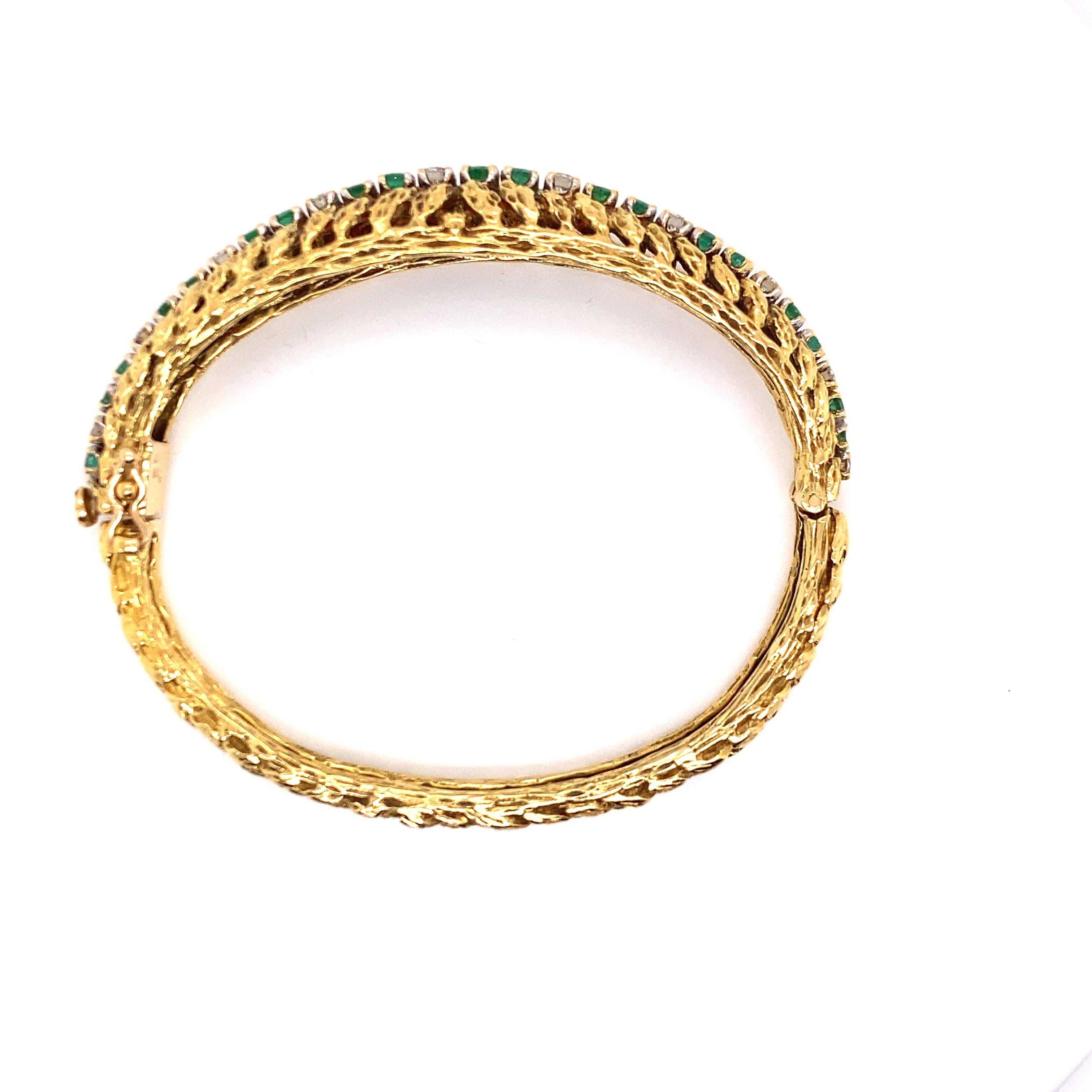 emerald bangle bracelet