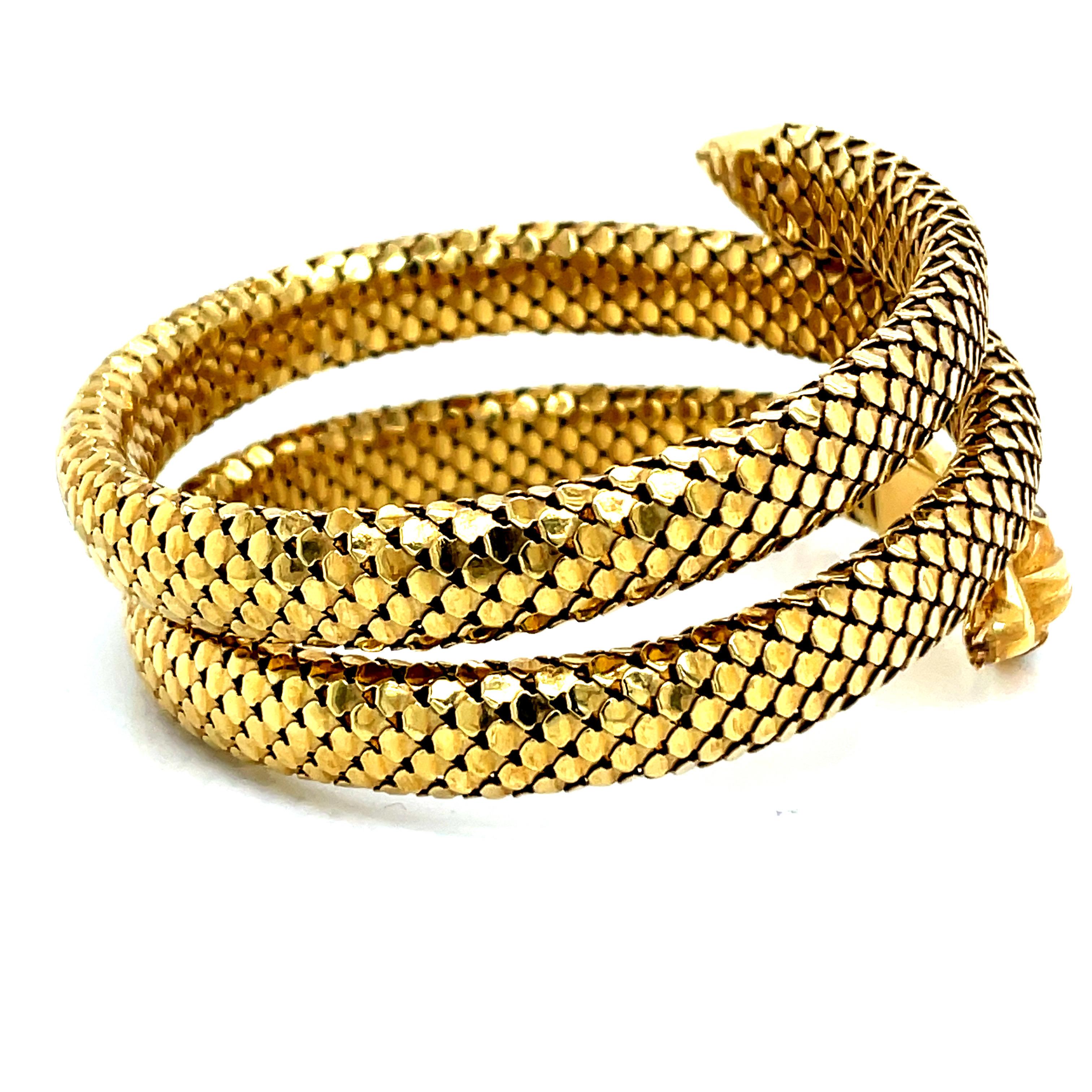 Vintage 1980s 18k Yellow Gold Snake Bracelet and Arm Band For Sale 3
