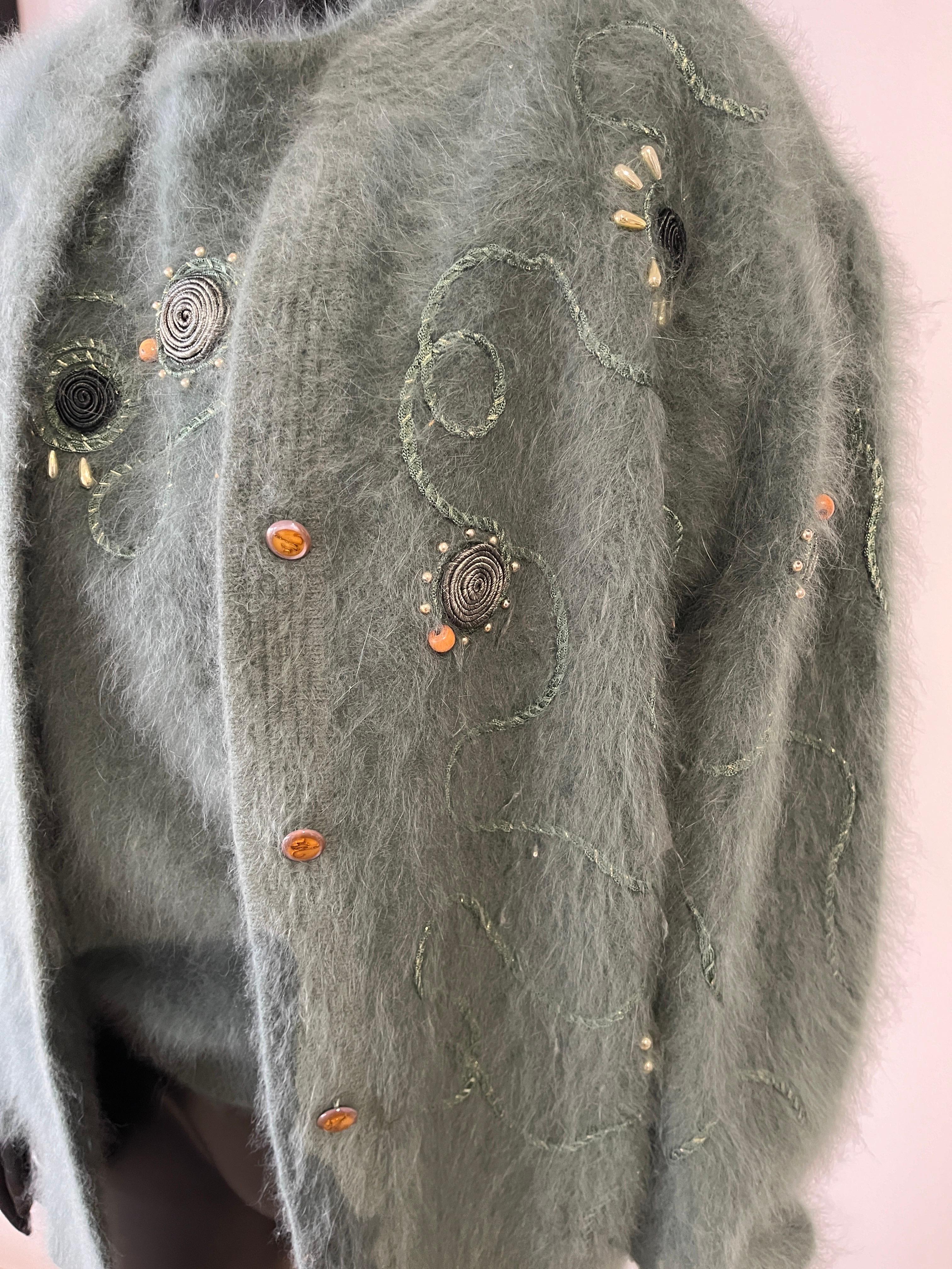 Vintage 1980’s beaded angora Jumper 4