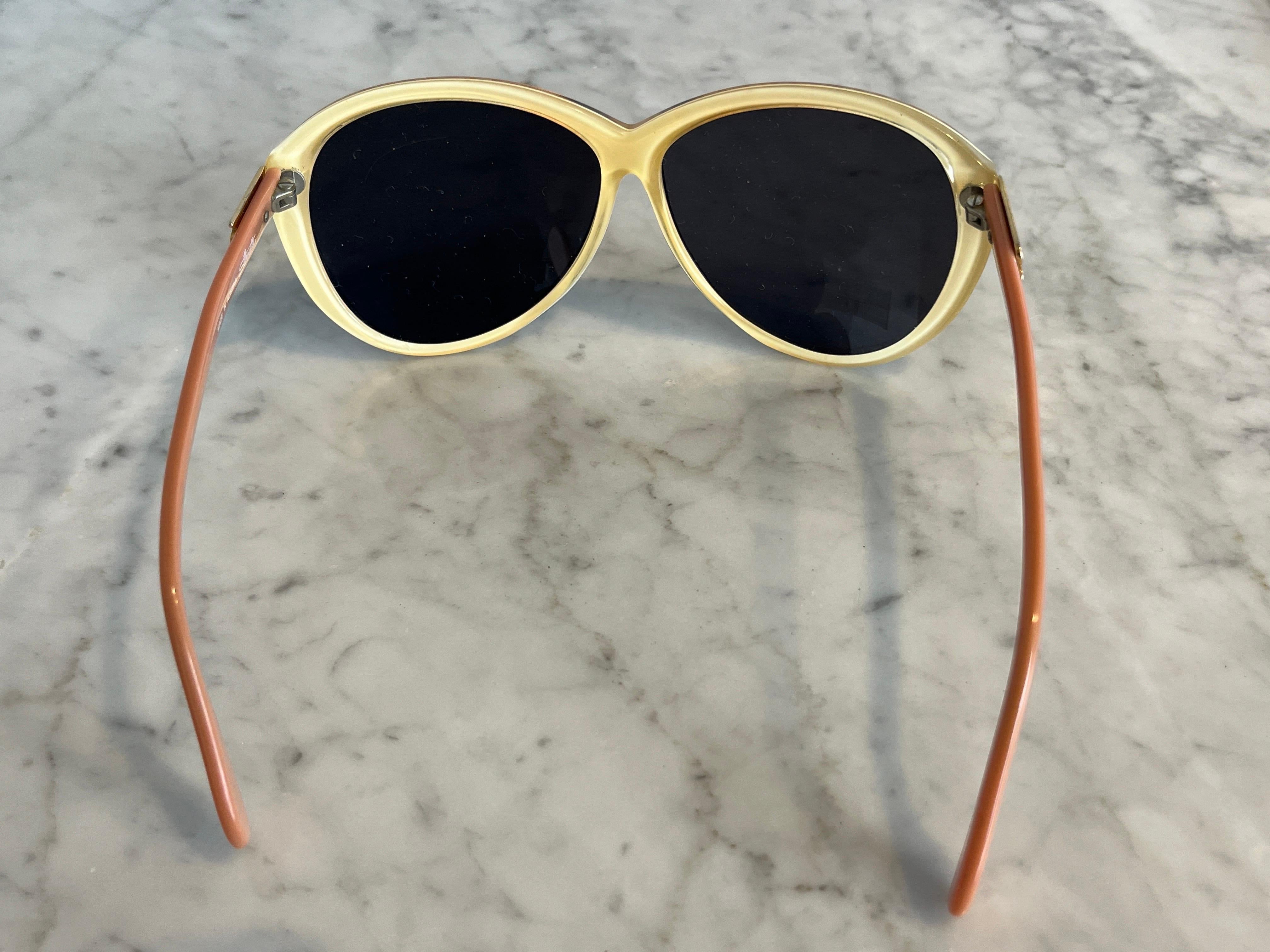 Women's Vintage 1980’s 2 tone apricot sunglasses by Silhouette For Sale