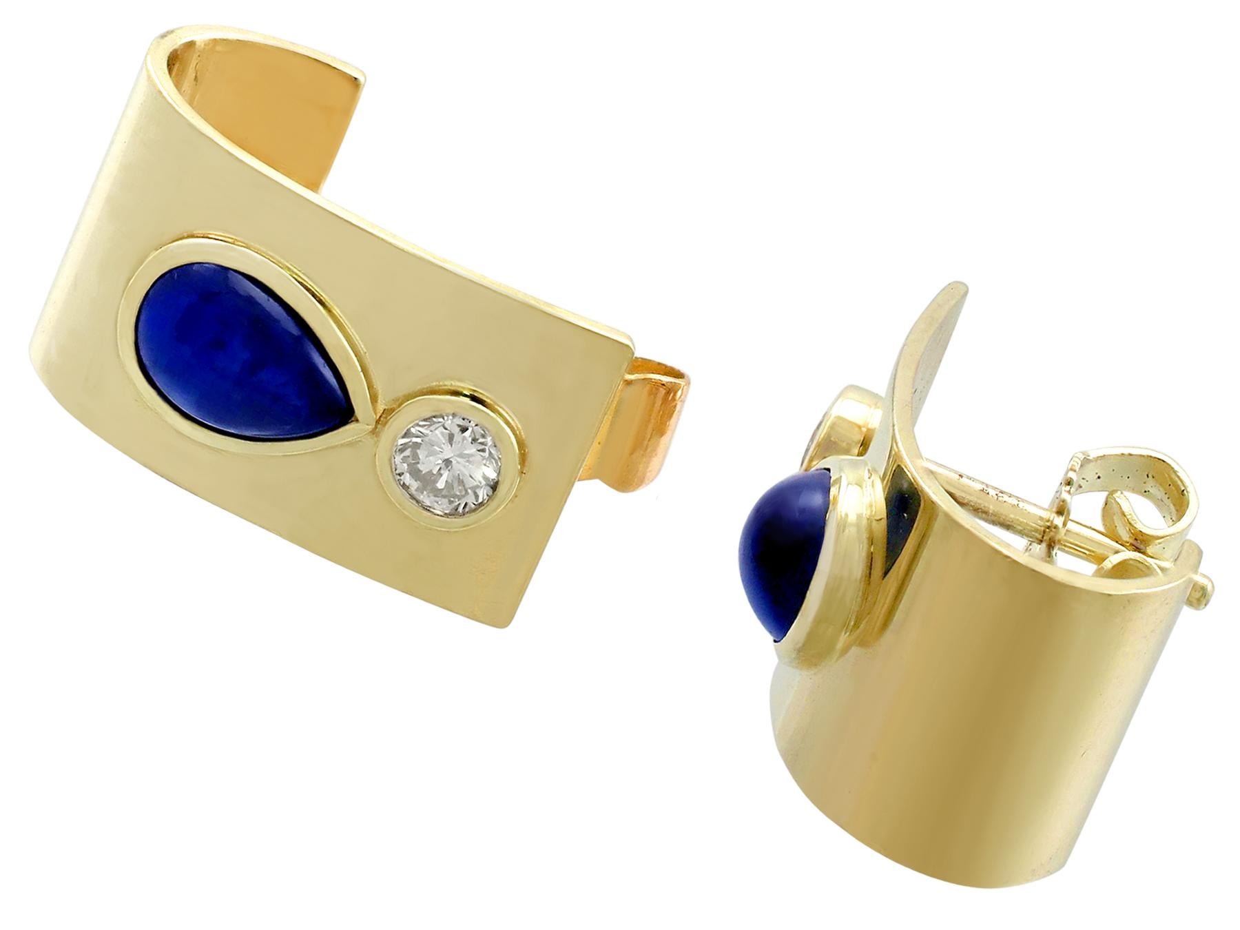 Retro Vintage 1980s 2.50 Carat Sapphire and Diamond Yellow Gold Earrings For Sale