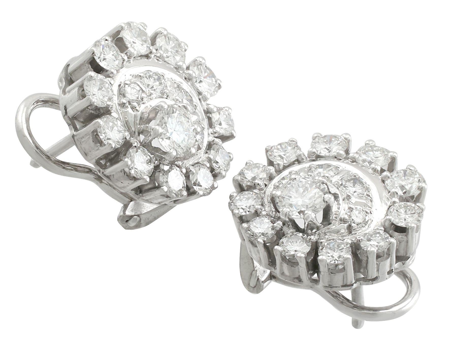 Round Cut Vintage 1980s 3.05 Carat Diamond White Gold and Platinum Set Cluster Earrings