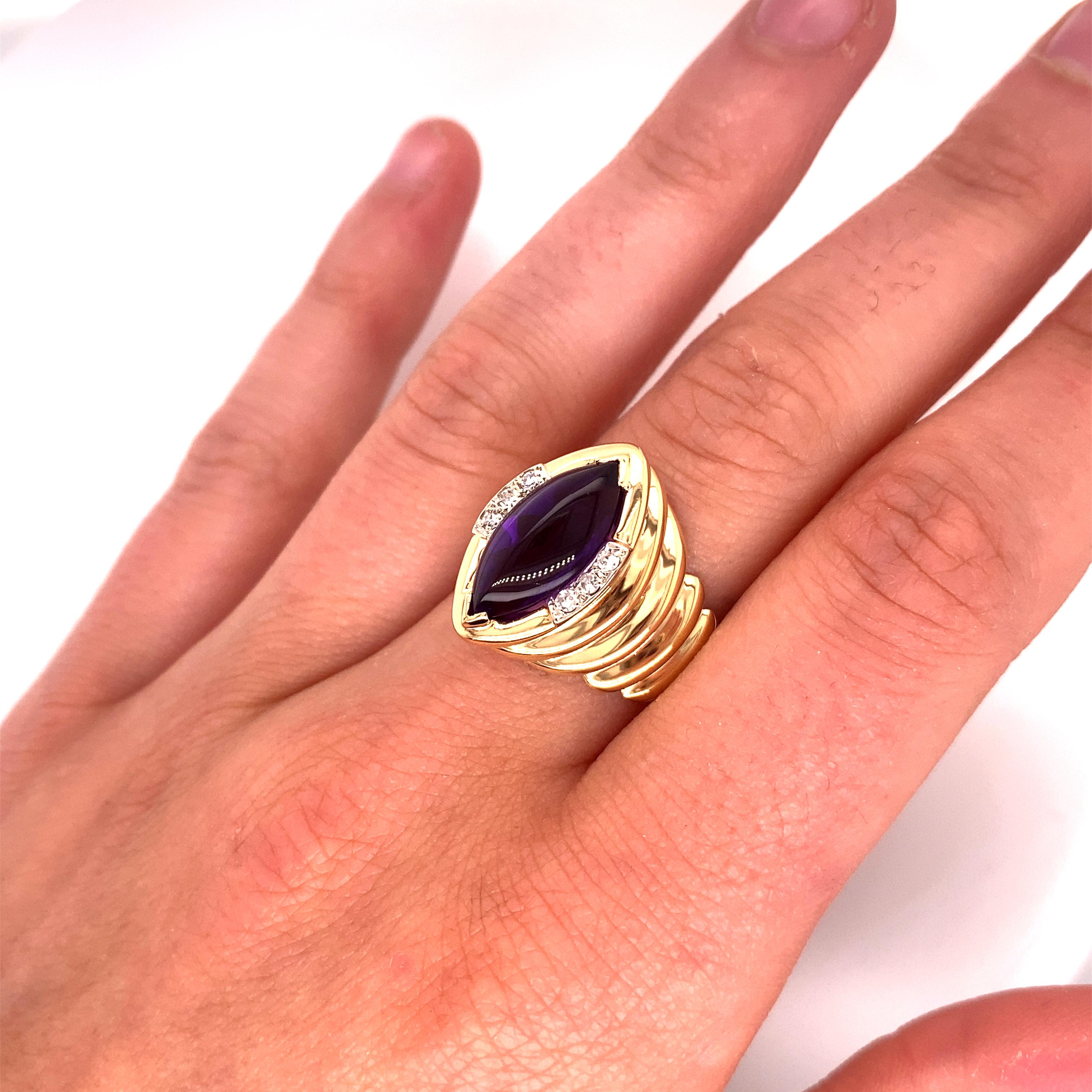 Vintage 1980's 3.50ct Marquise Cabochon Amethyst Ring with Diamonds For Sale 4