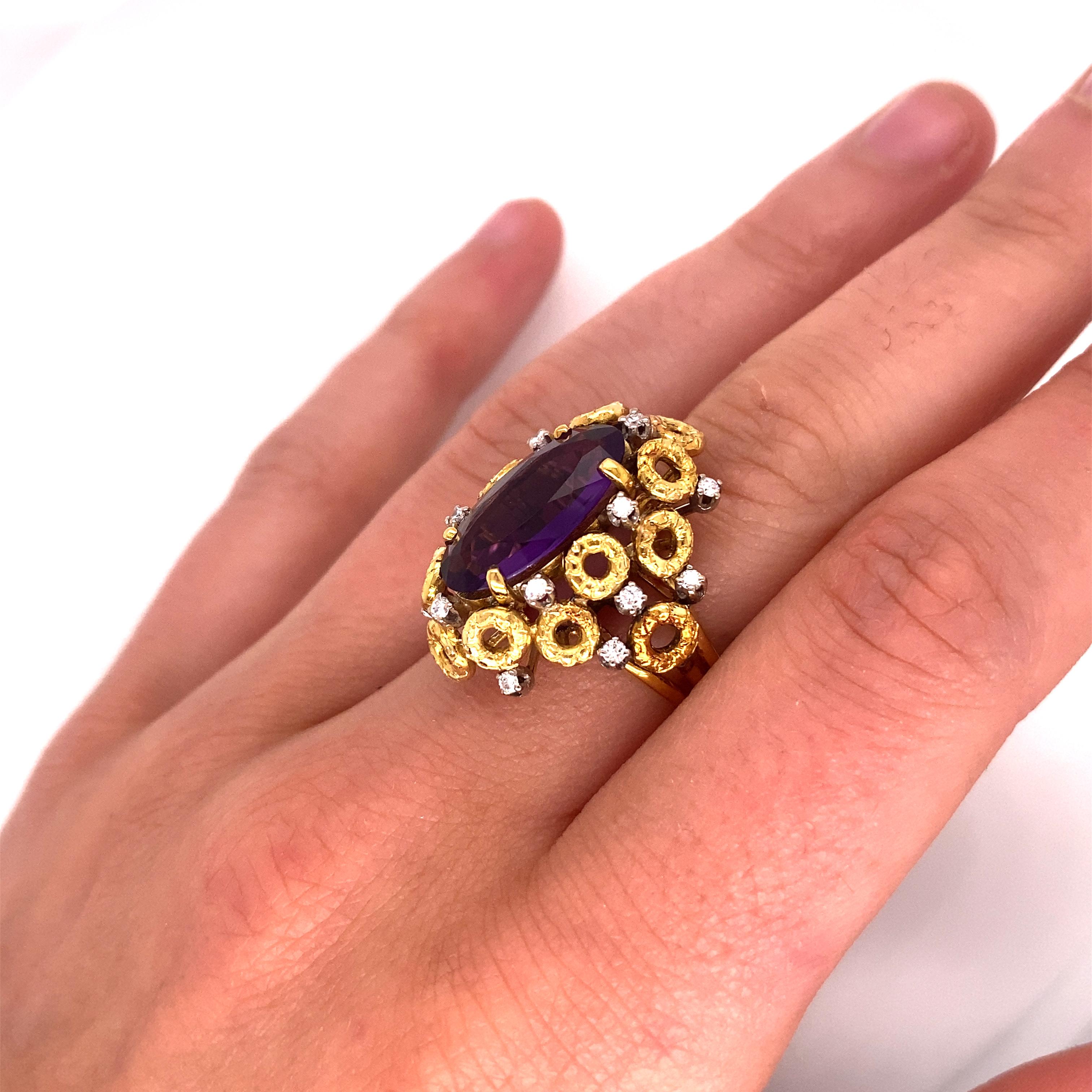 Vintage 1980's 3ct Oval Cut Amethyst Ring with Diamonds For Sale 5
