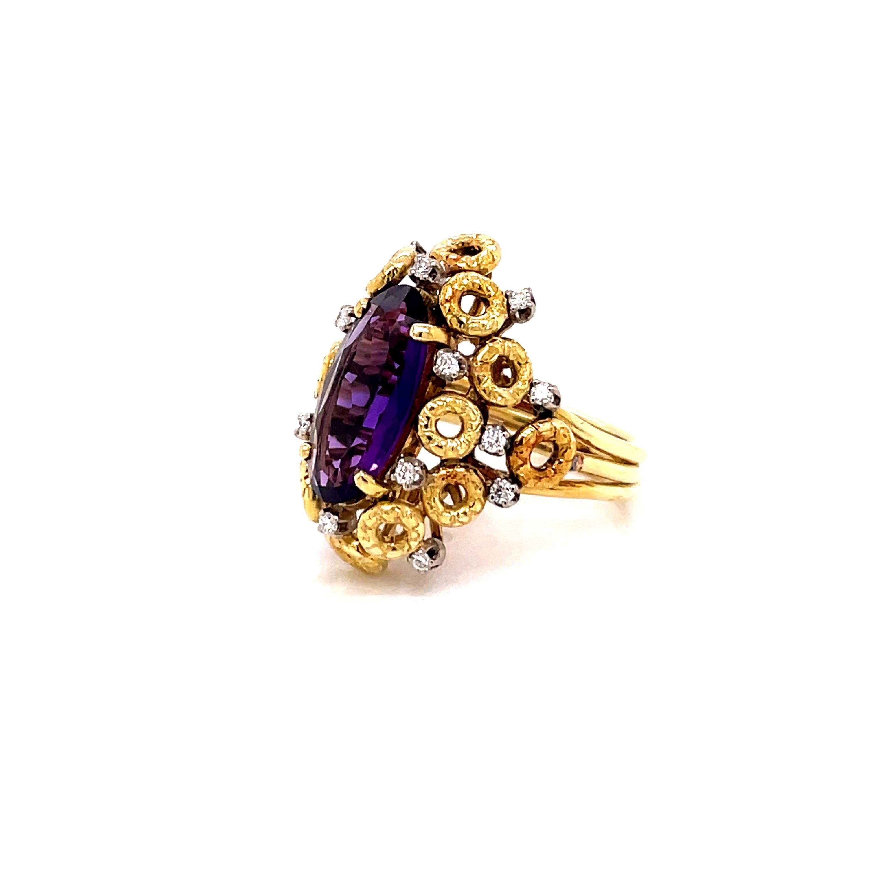 Vintage 1980's 3ct Oval Cut Amethyst Ring with Diamonds For Sale 1