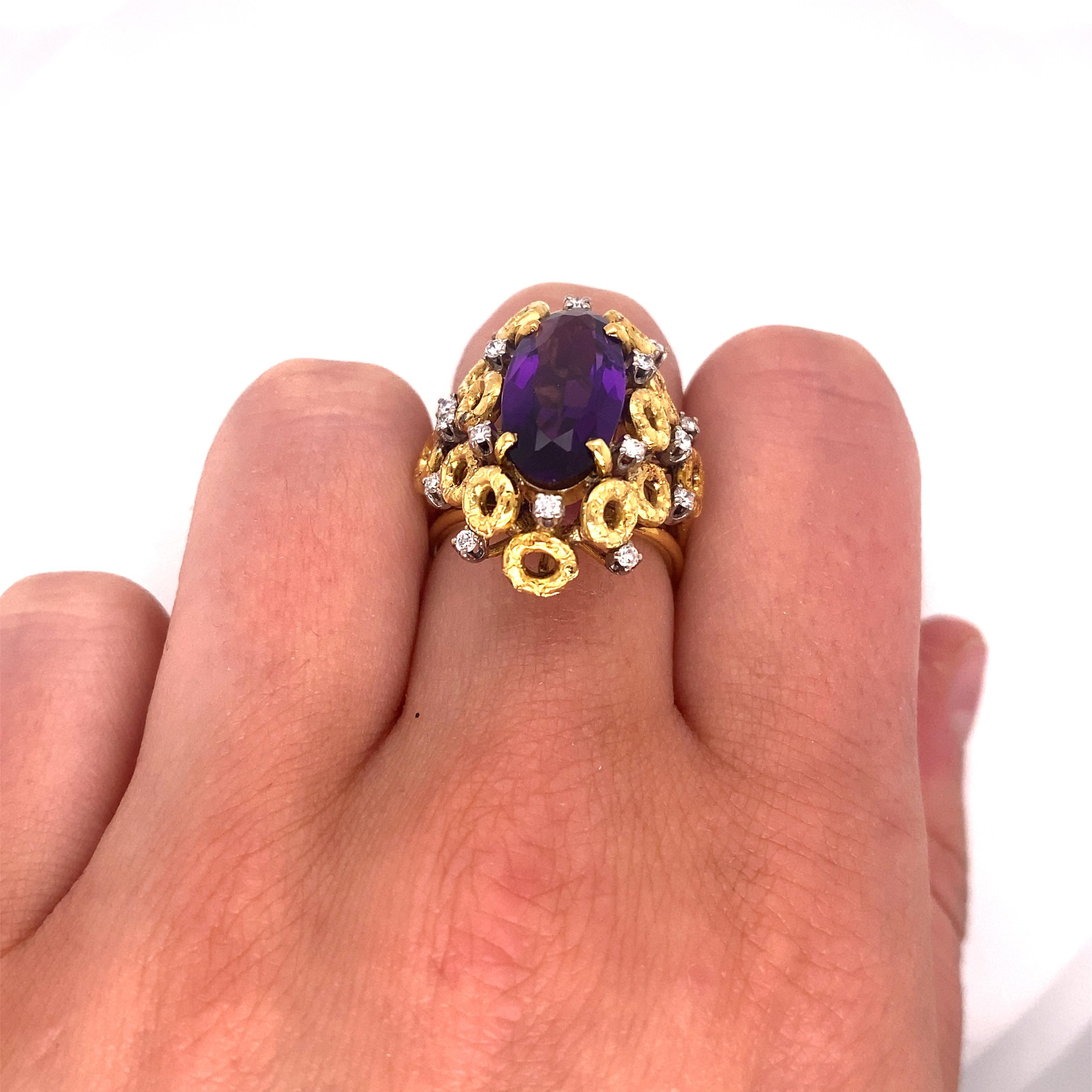 Vintage 1980's 3ct Oval Cut Amethyst Ring with Diamonds For Sale 4