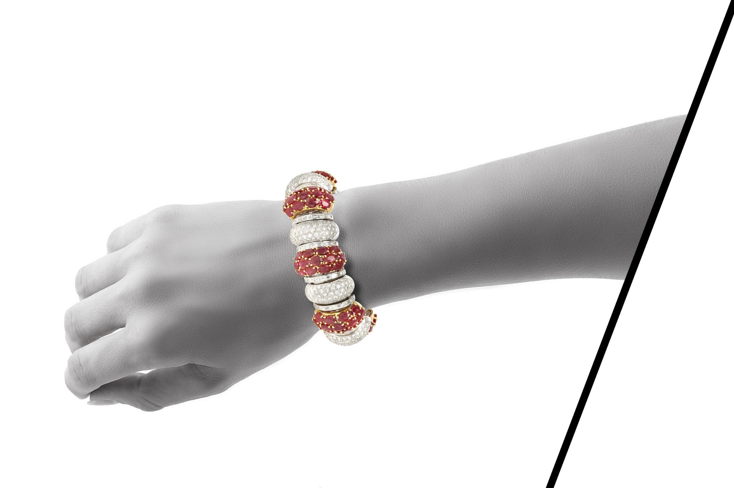 Bracelet vintage des années 1980 avec rubis de 52,39 carats et diamants de 15,75 carats Bon état - En vente à New York, NY